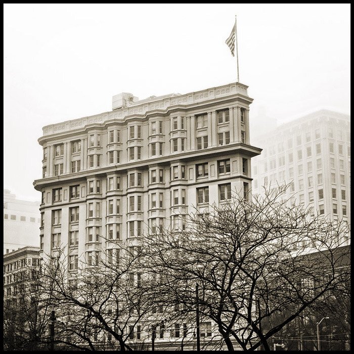 ATL19_FLATIRON_7998_BW_36x36_s.jpg
