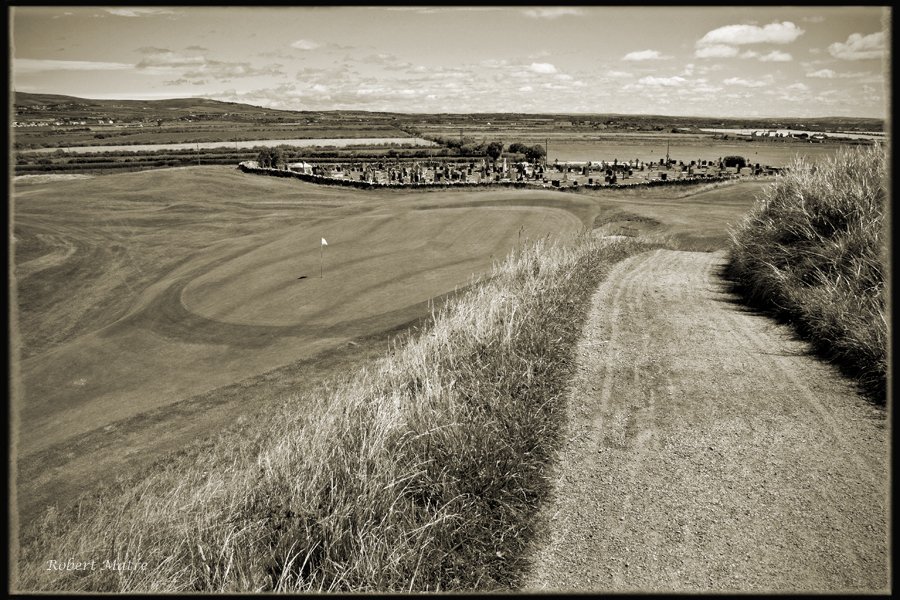 bally10_13grave_8038s.jpg