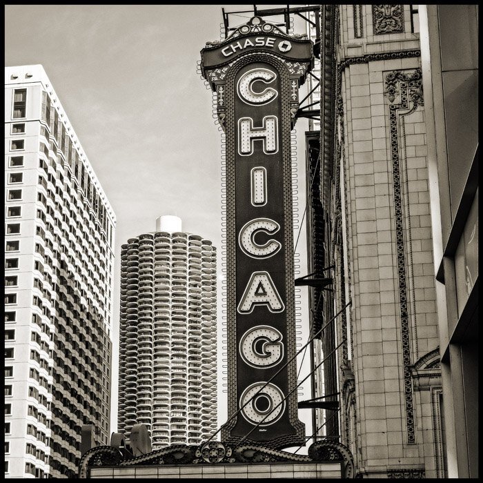 CHI17_CHICAGO_3357_BW_s.jpg