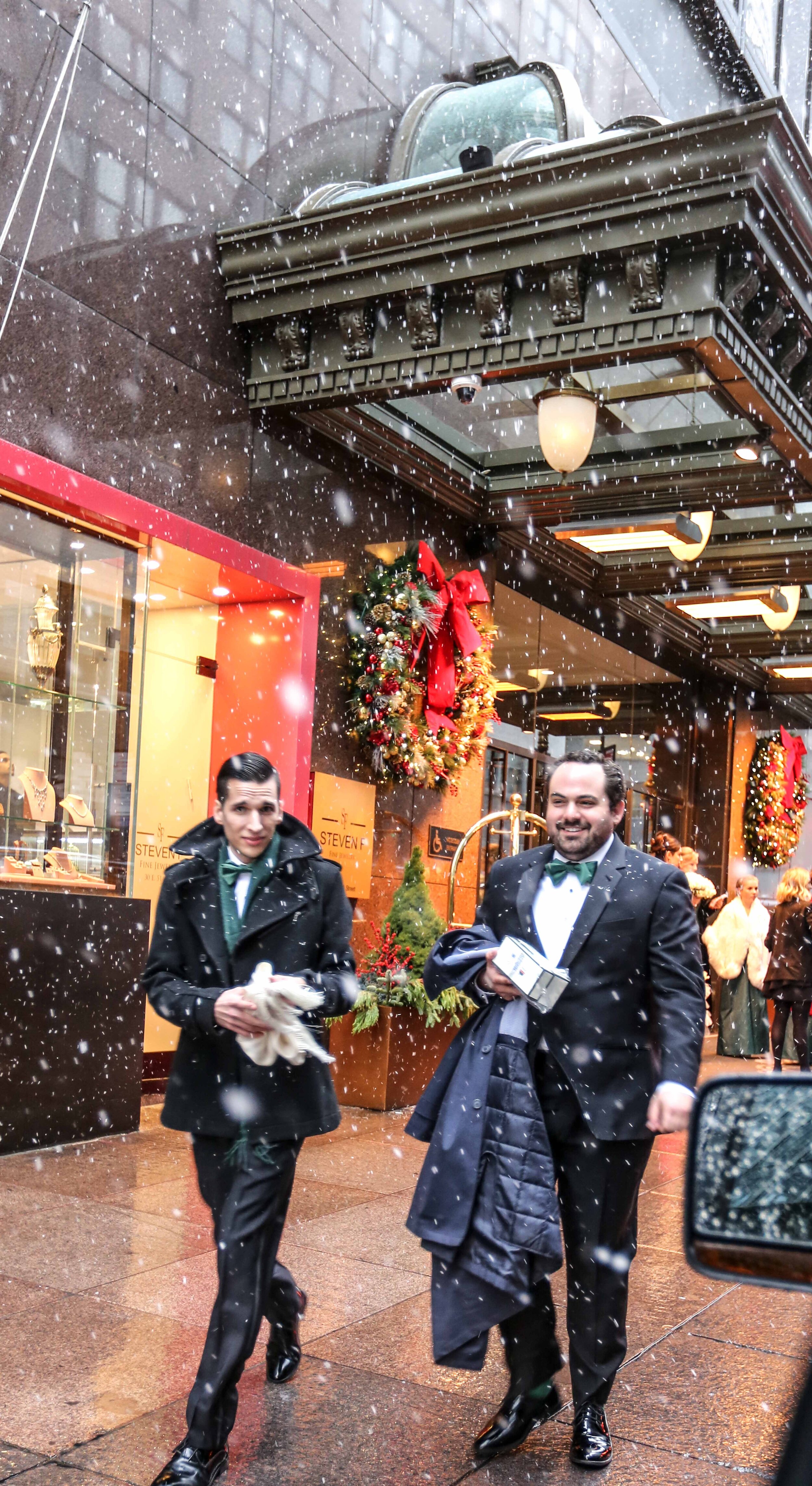 NYC WEDDING PHOTOGRAPHER AT LOTTE PALACE IN MANHATTAN