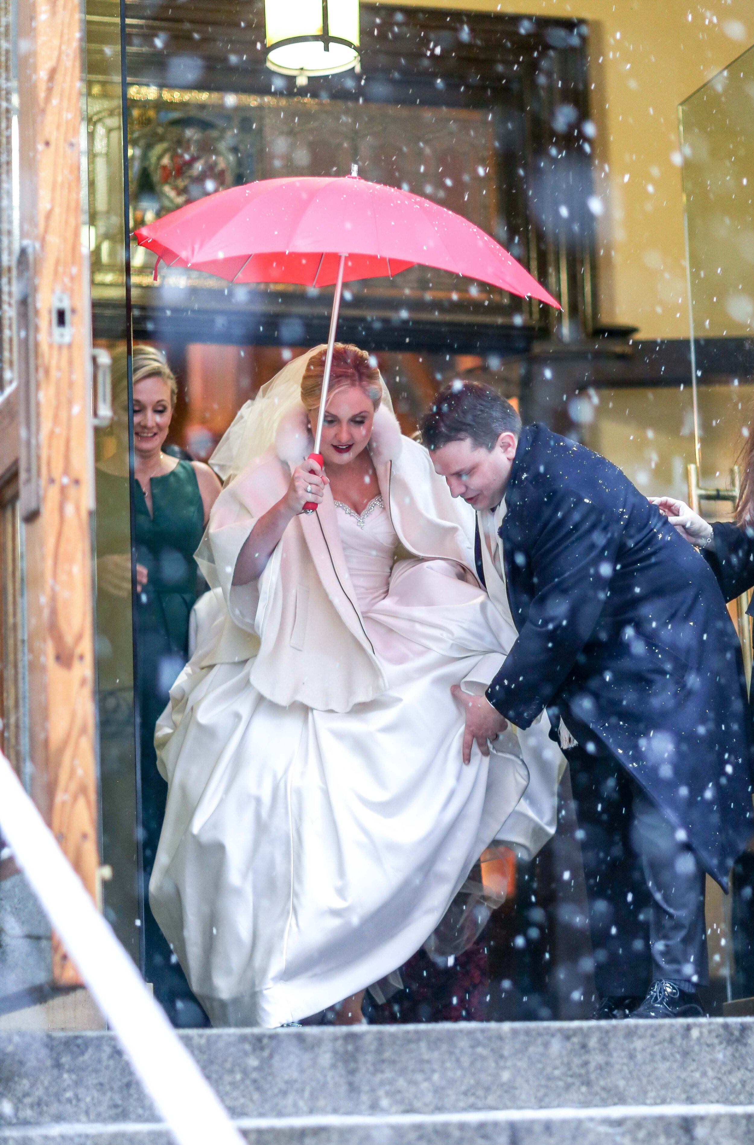 TOP NYC WEDDING PHOTOGRAPHER CANDID PHOTO OF BRIDE AND GROOM IN MANHATTAN