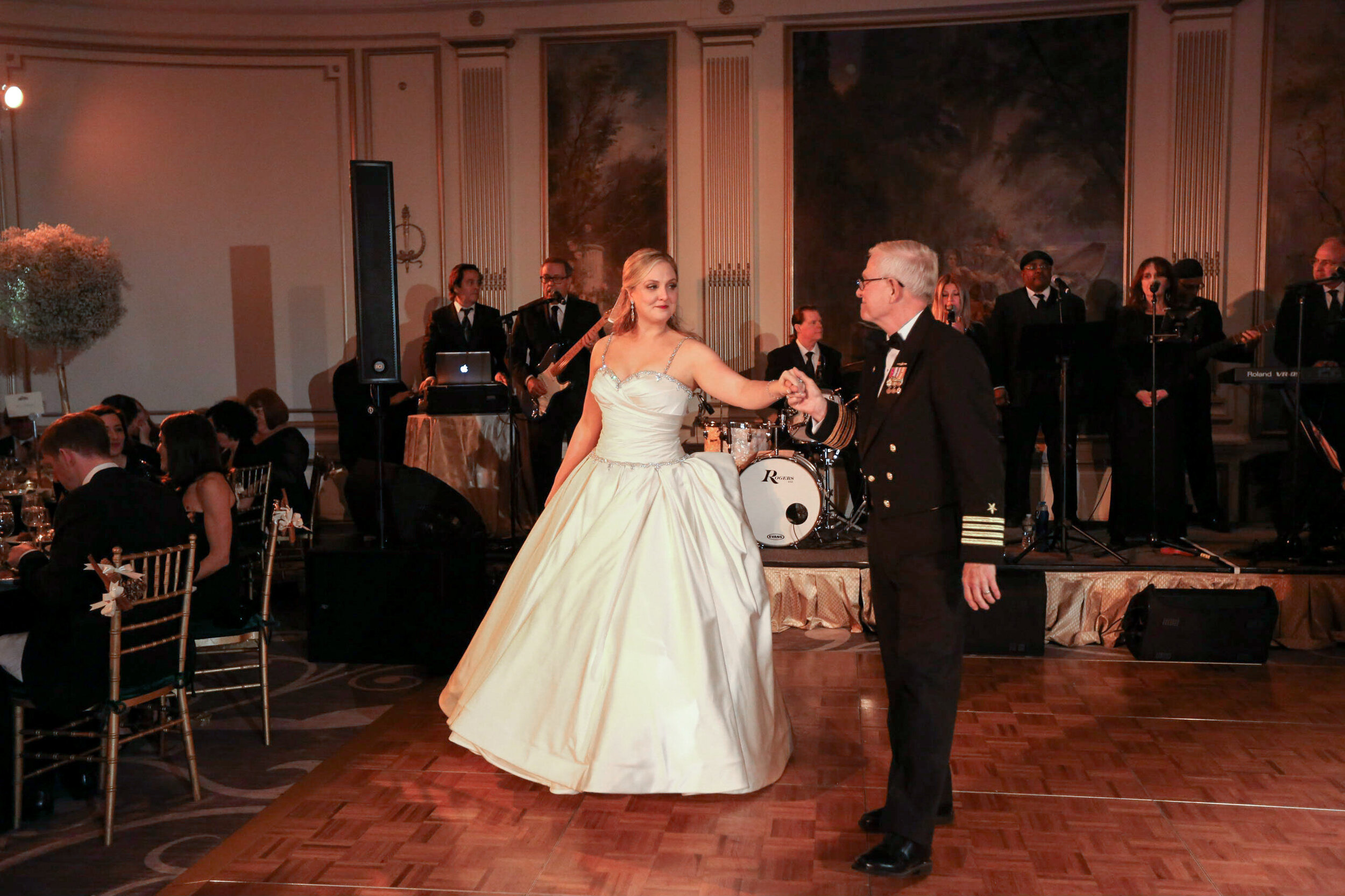  NEW YORK CITY BLACK TIE WEDDING AT THE LOTTE NEW YORK PALACE HOTEL 