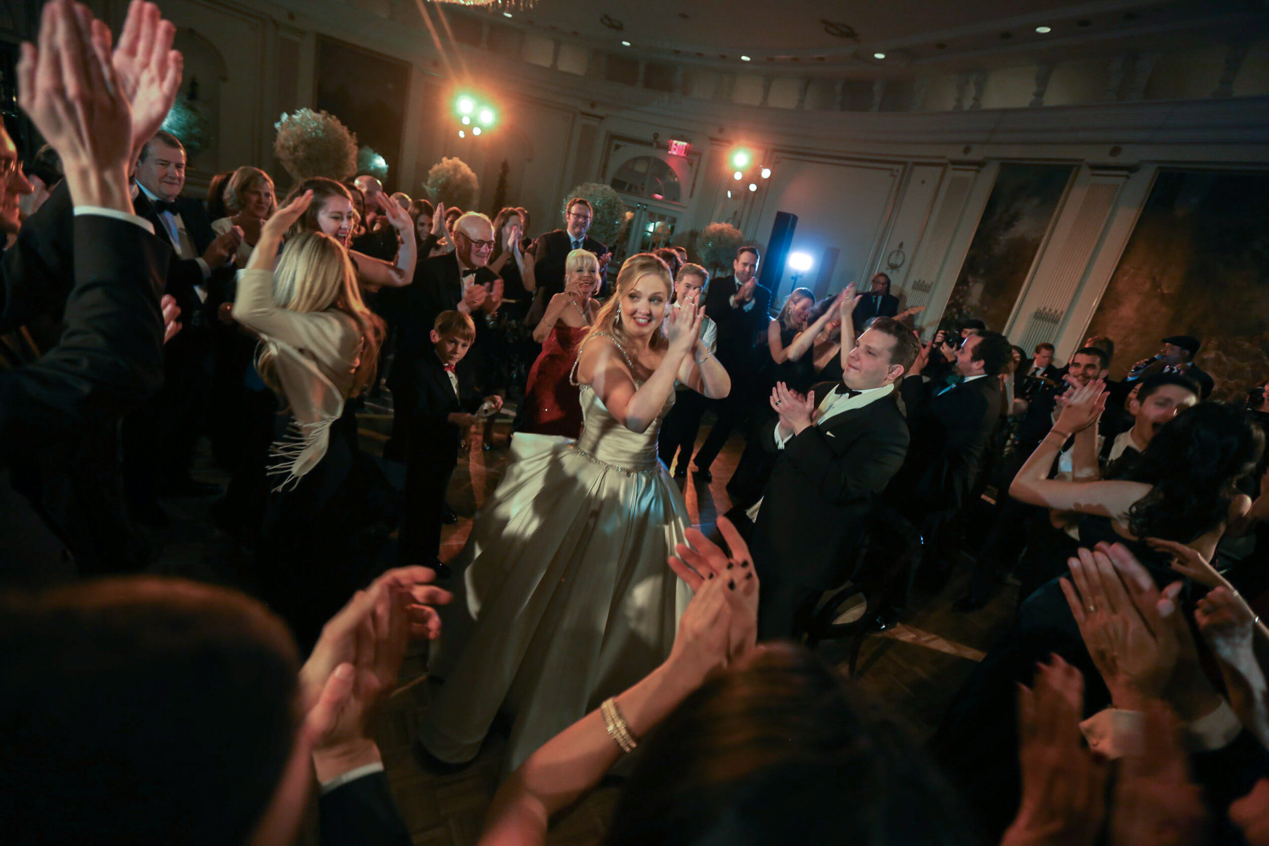  NEW YORK CITY BLACK TIE WEDDING AT THE LOTTE NEW YORK PALACE HOTEL 