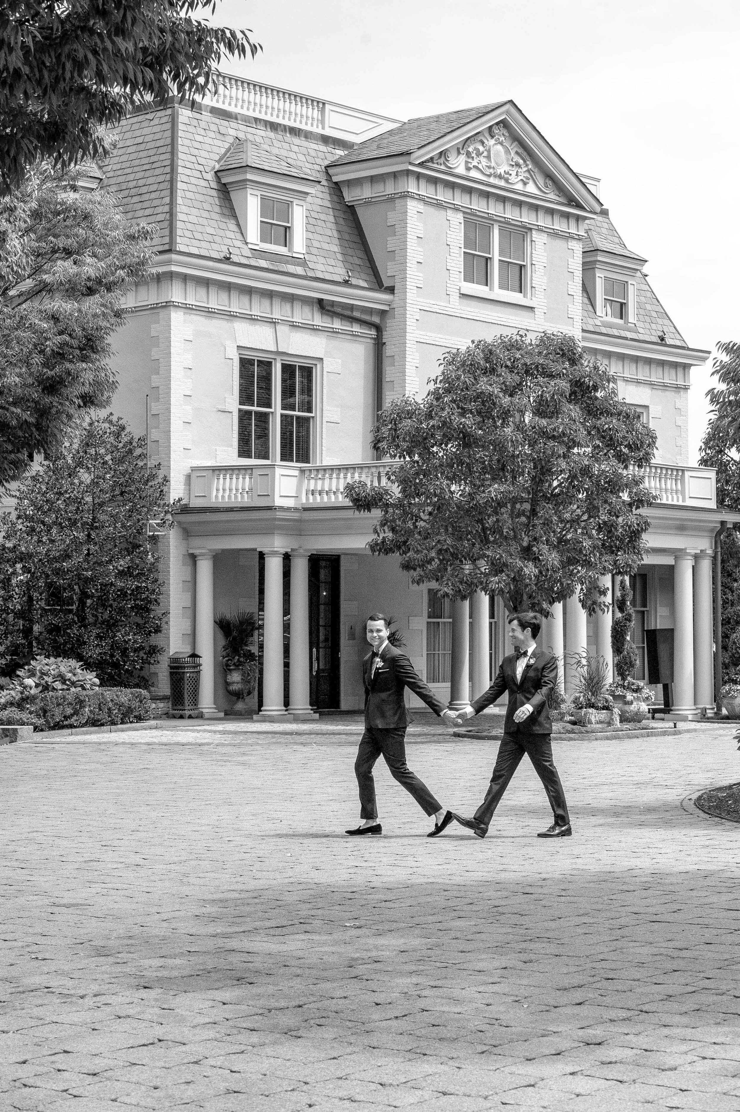  WEDDING IN NEWPORT RI AT CHANLER AT CLIFFWALK 