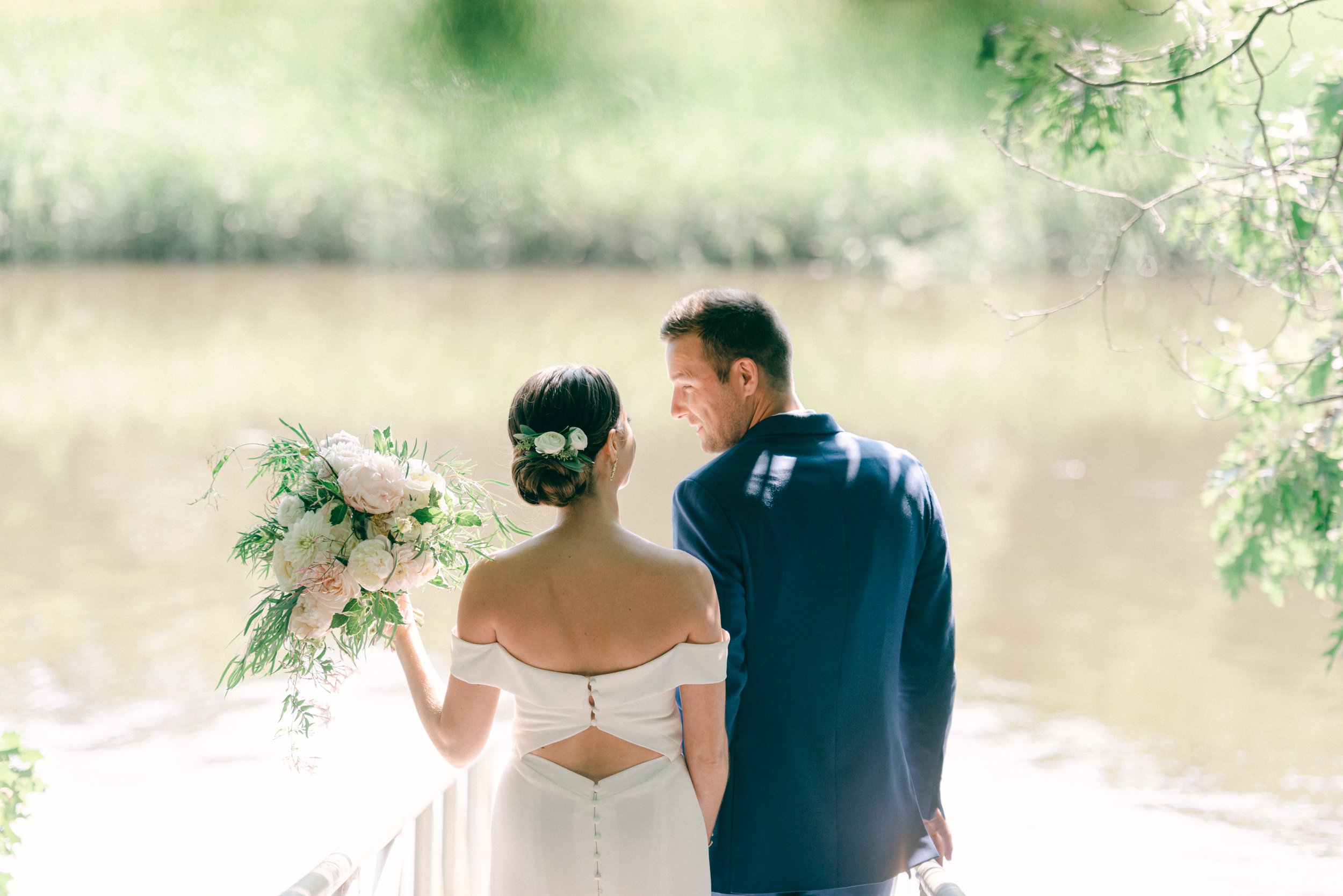 FIRST LOOK BY TOP CONNECTICUT WEDDING PHOTOGRAPHER