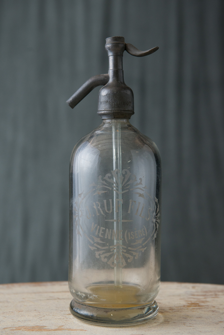 Clear Etched Siphon Bottles