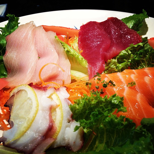 Come in for some fresh sashimi! #mikimotosushi #nola #yellowtail #tuna #freshsalmon #crabstick #octopus #foodies #foodporn #healthyeats