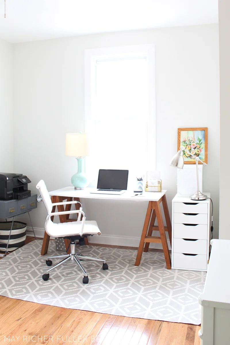 Bright-Modern-Home-Office-1.jpg