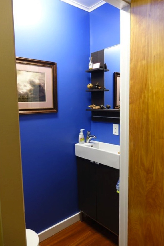 Powder room "before"