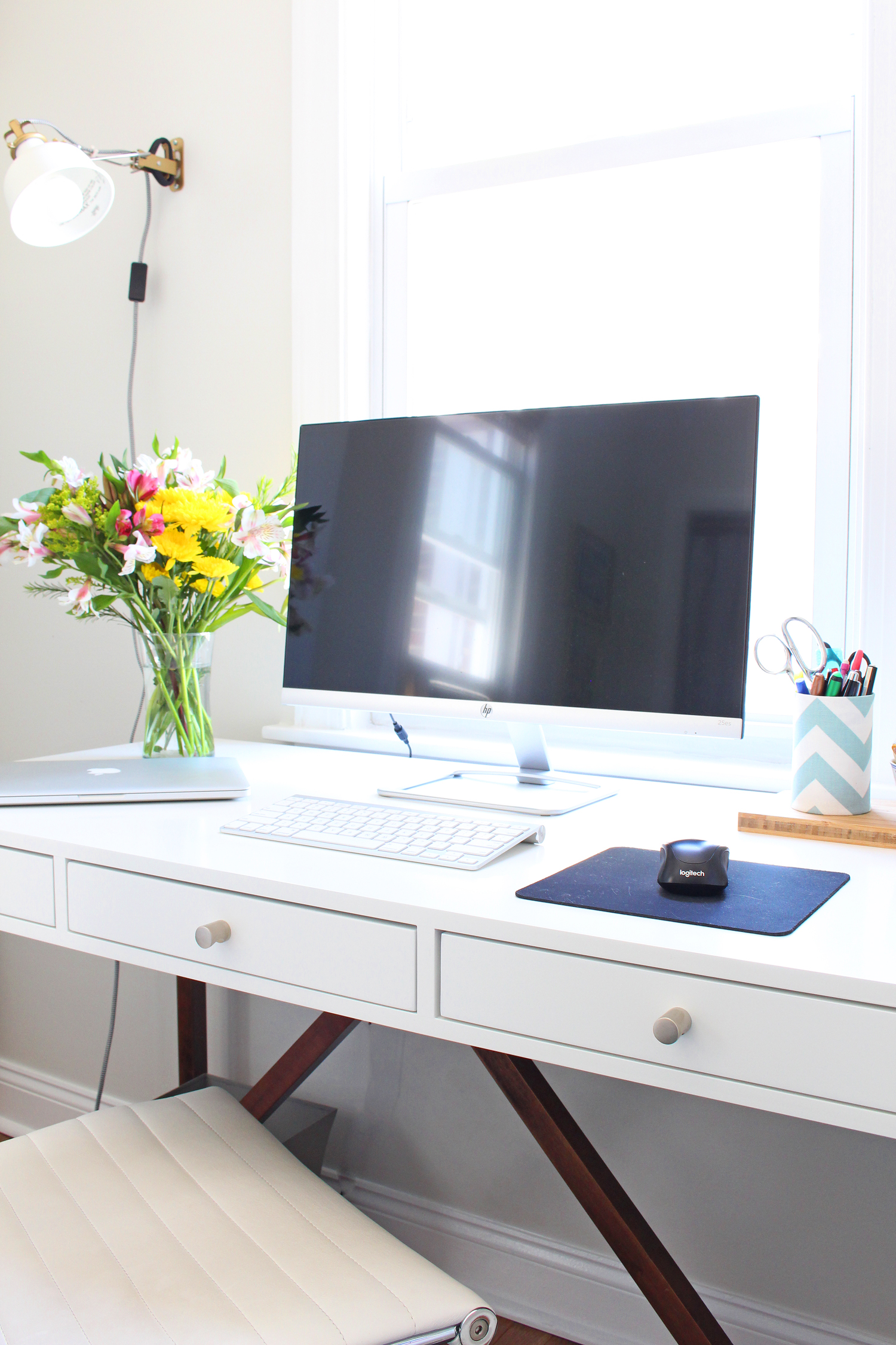 Sleek and modern desk for Mix & Match's home office.