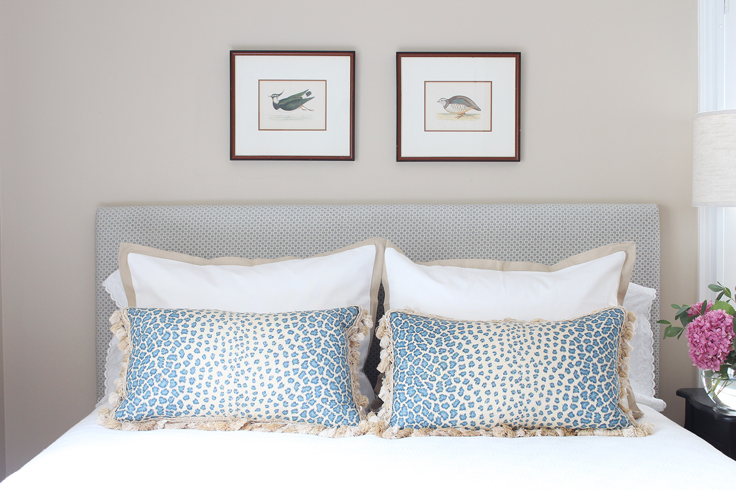 Learn how to make this custom upholstered headboard for $150! // DIY headboard