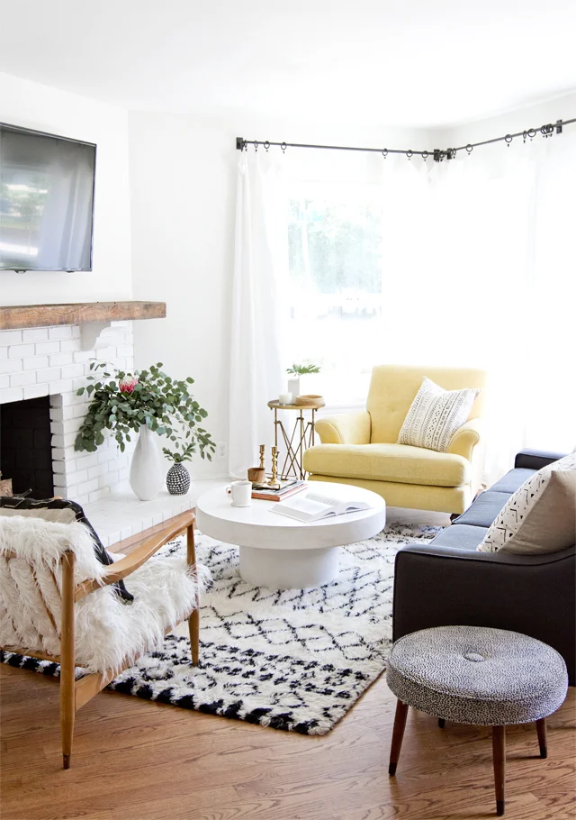 5 Home Decor Items You Shouldn't Spend Money On | Number 2: Accent Tables | Affordable decorating, budget-friendly decorating tips, budget-friendly design ideas