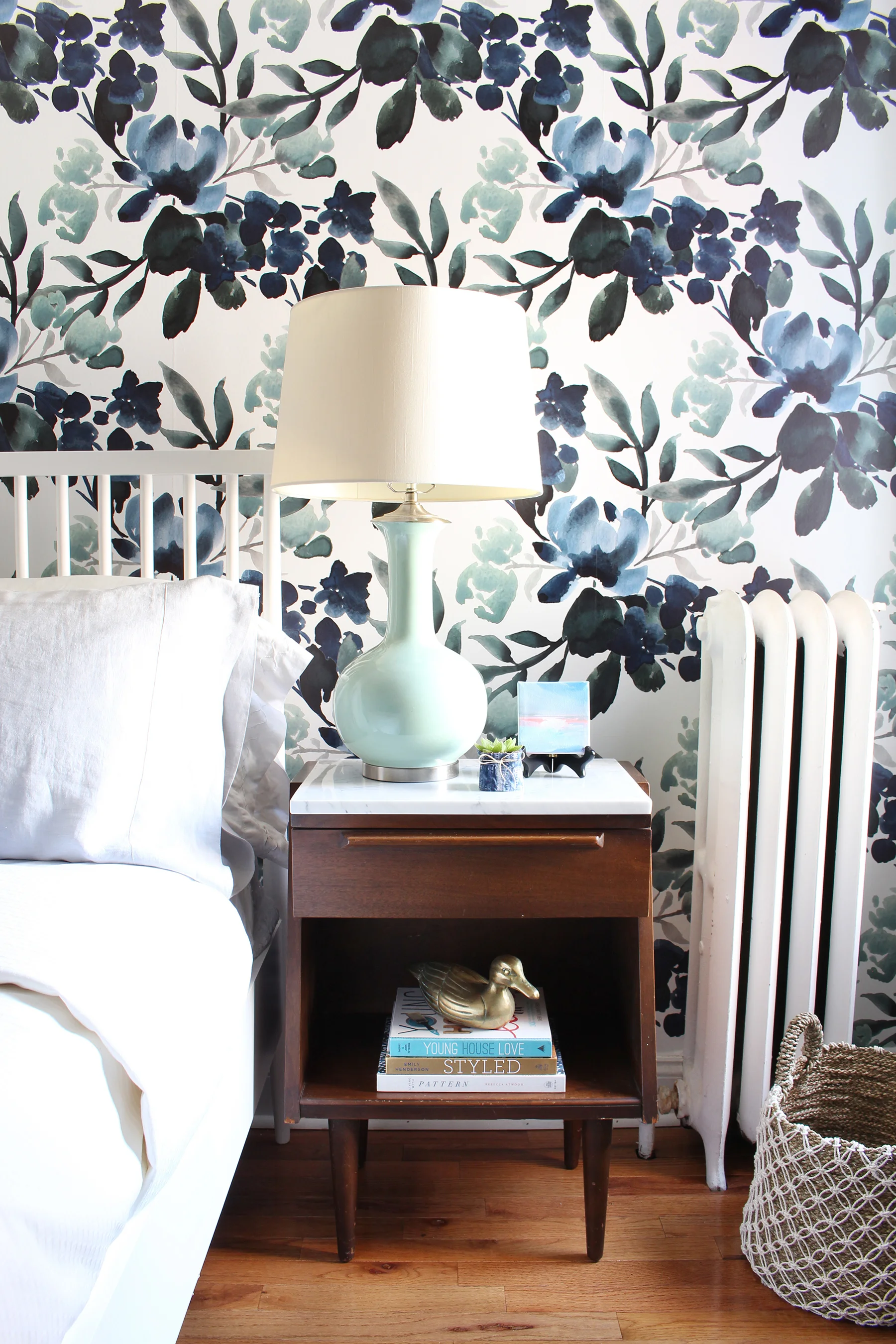 The big One Room Challenge reveal for my eclectic modern farmhouse guest bedroom is up on the blog! Come on over and see the blue-green floral wallpaper, my marble topped vintage nightstands, and my take on modernizing an antique dresser! || Design: Mix & Match Design Company