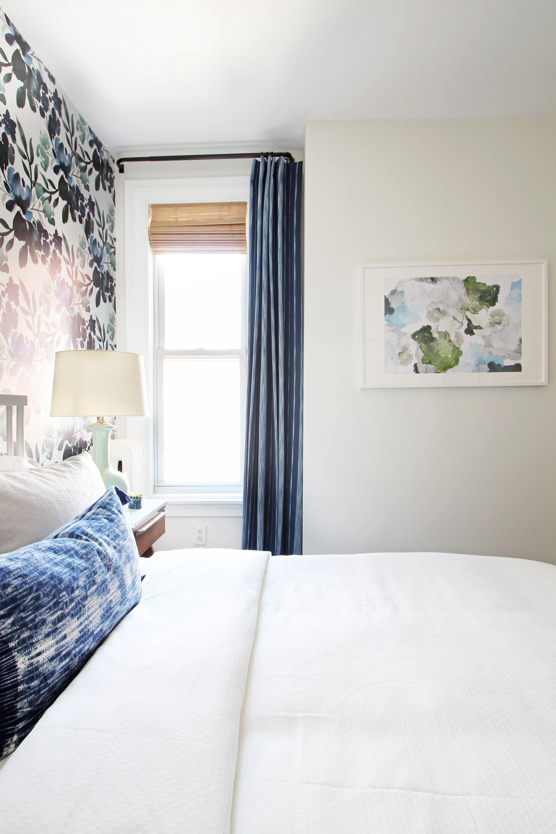A 1930s row home in Philadelphia gets a big makeover. Come see the before and after of this home’s bedrooms, small bathroom, and office/nursery nook. Get ideas for small space city living! Chaney’s style is mid-century modern meets traditional that makes for an eclectic, cozy space.