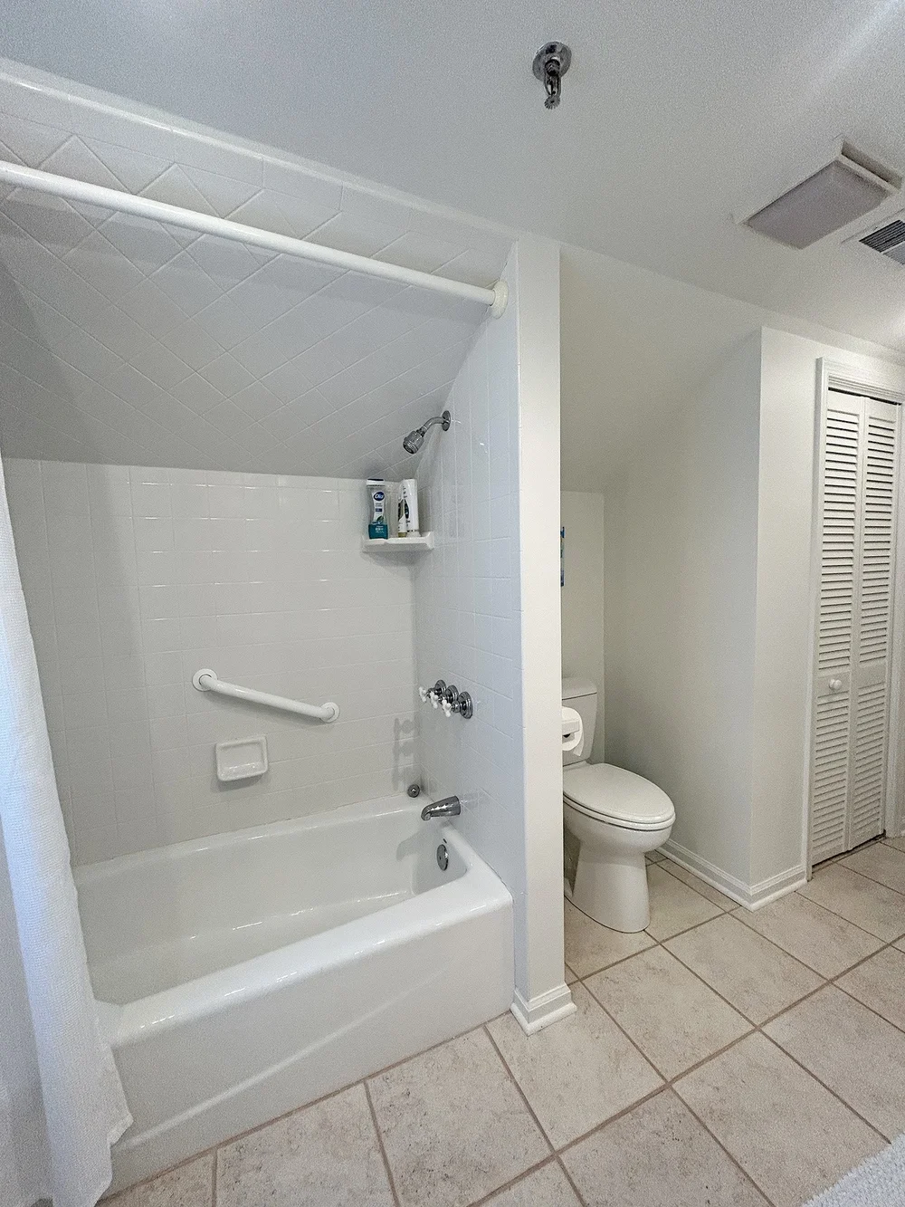 Three Bathroom Reno Project: Upstairs Bath