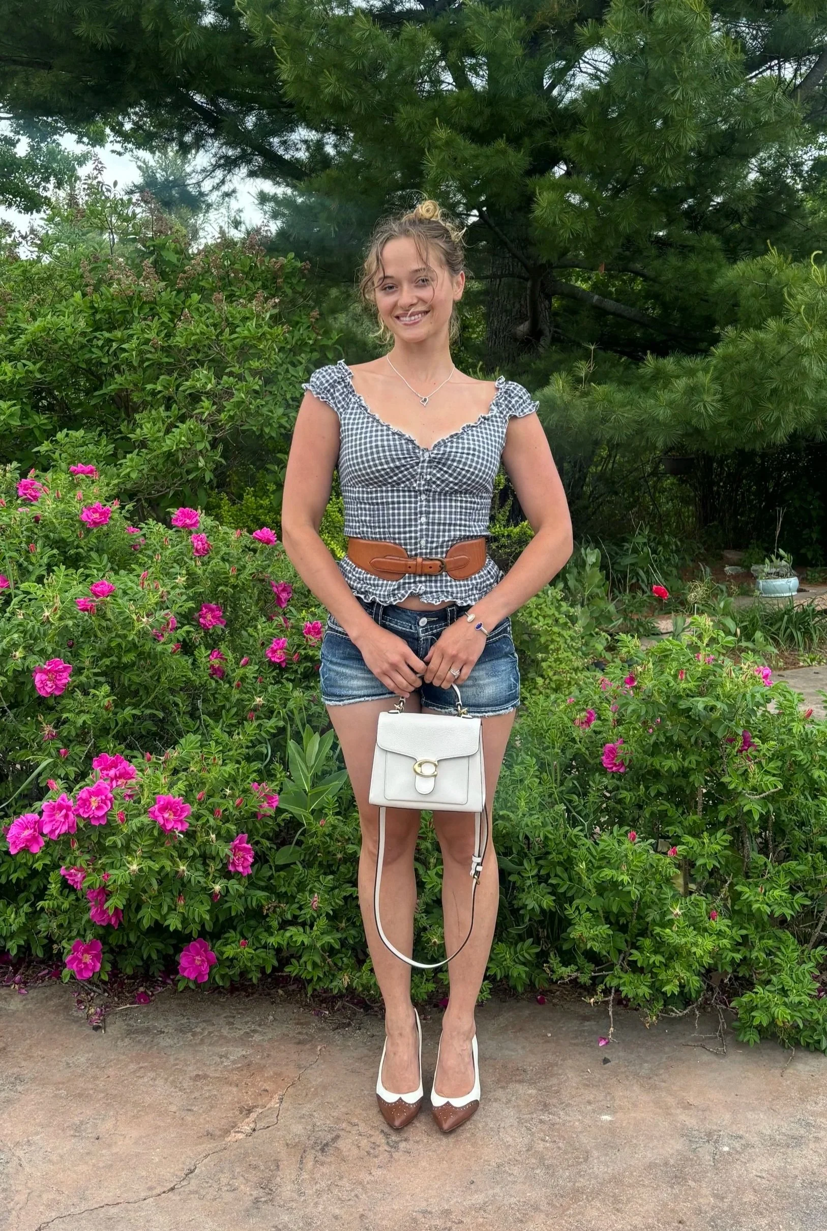 6/7 • casual outfit