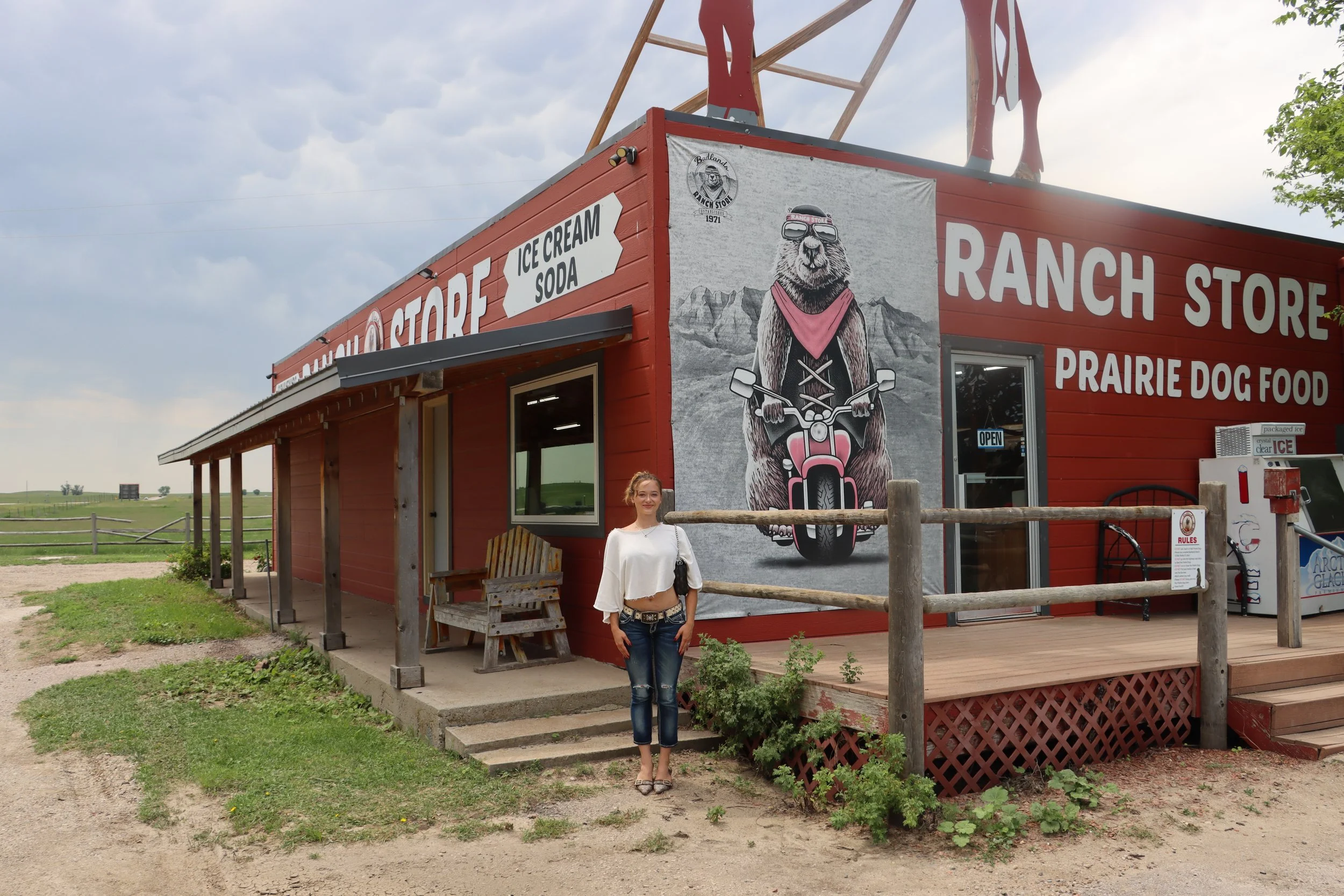 7/6 • stopping at roadside attractions