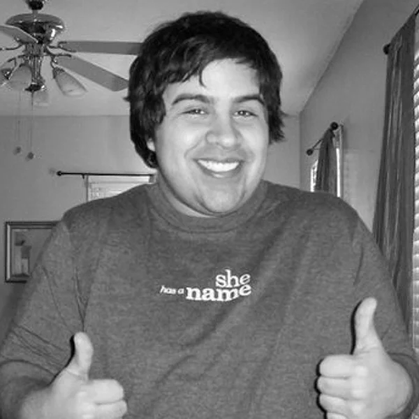 SHAN Tee-Isaiah Cruz.jpg