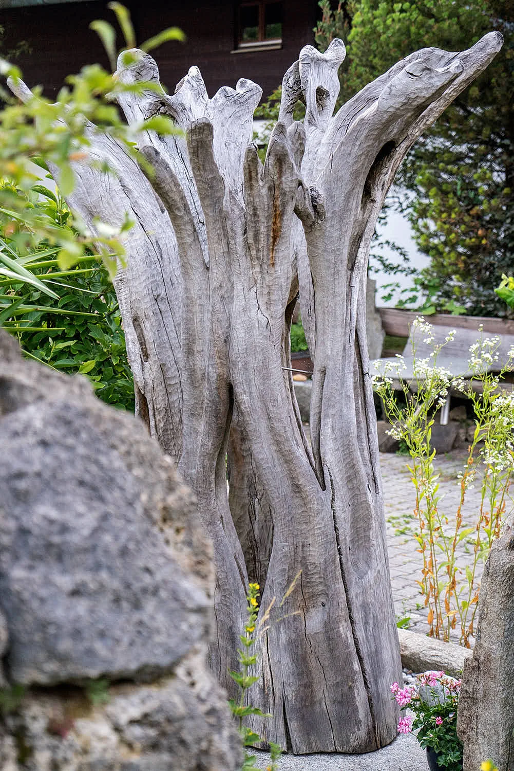 Epp-Gartenbau-Holz-Zaeune-Terassen-20.jpg