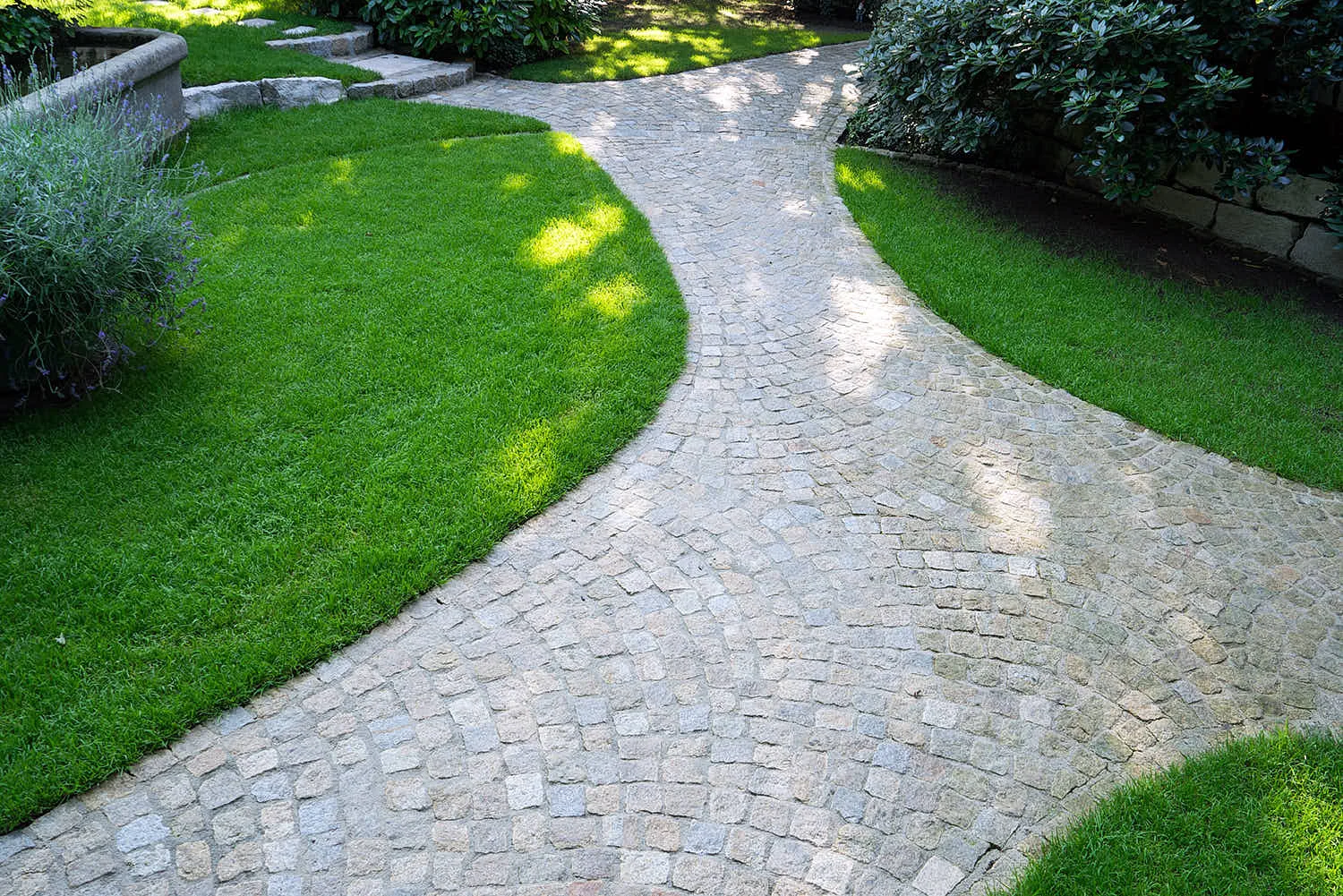 Epp-Gartenbau-Pflaster-110.jpg