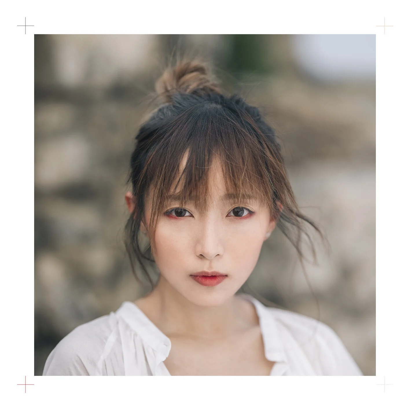 12x12cm-_ANI0561-skin smoothen-PS.jpg