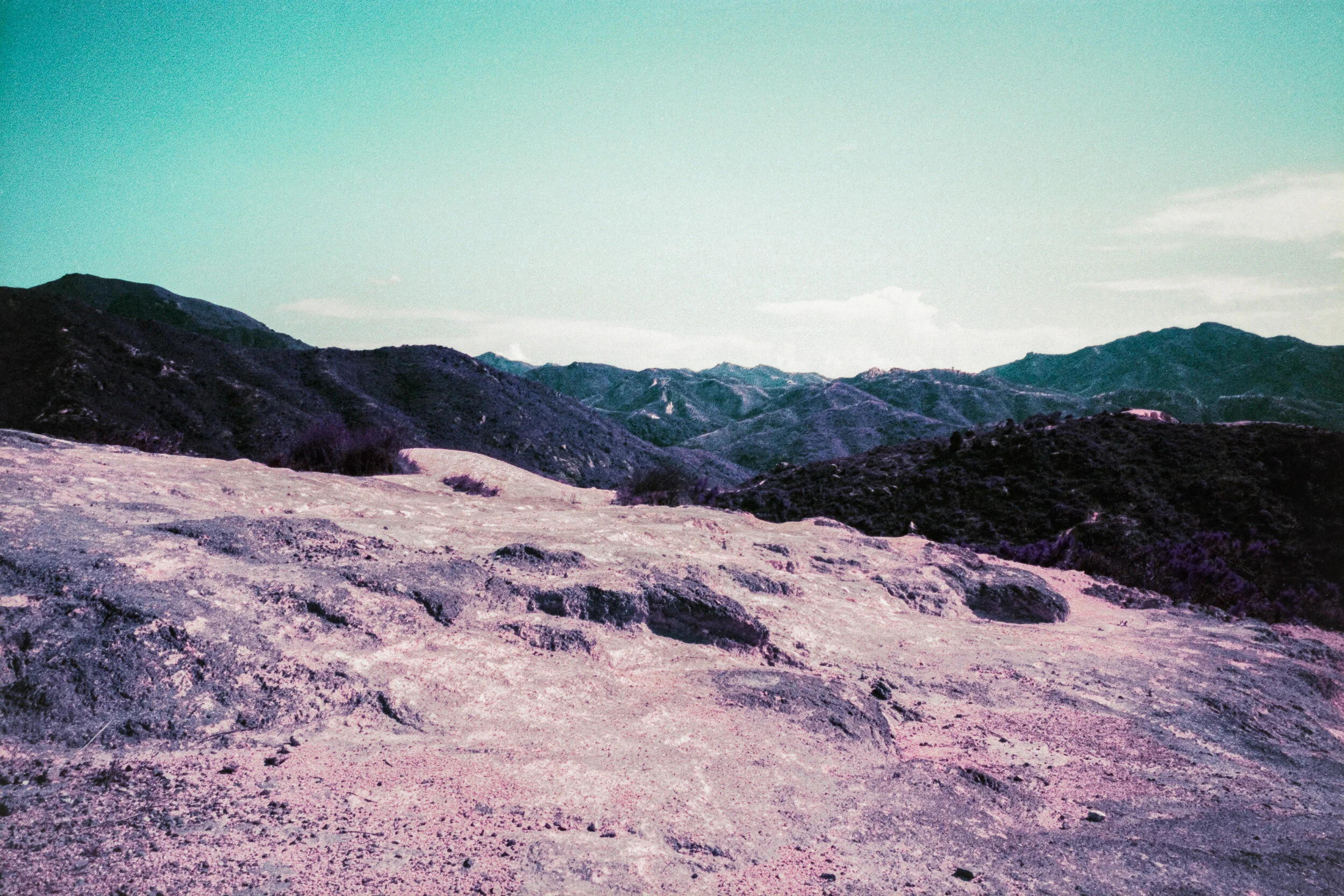 4KWEB-Ultra Violet-004.jpg