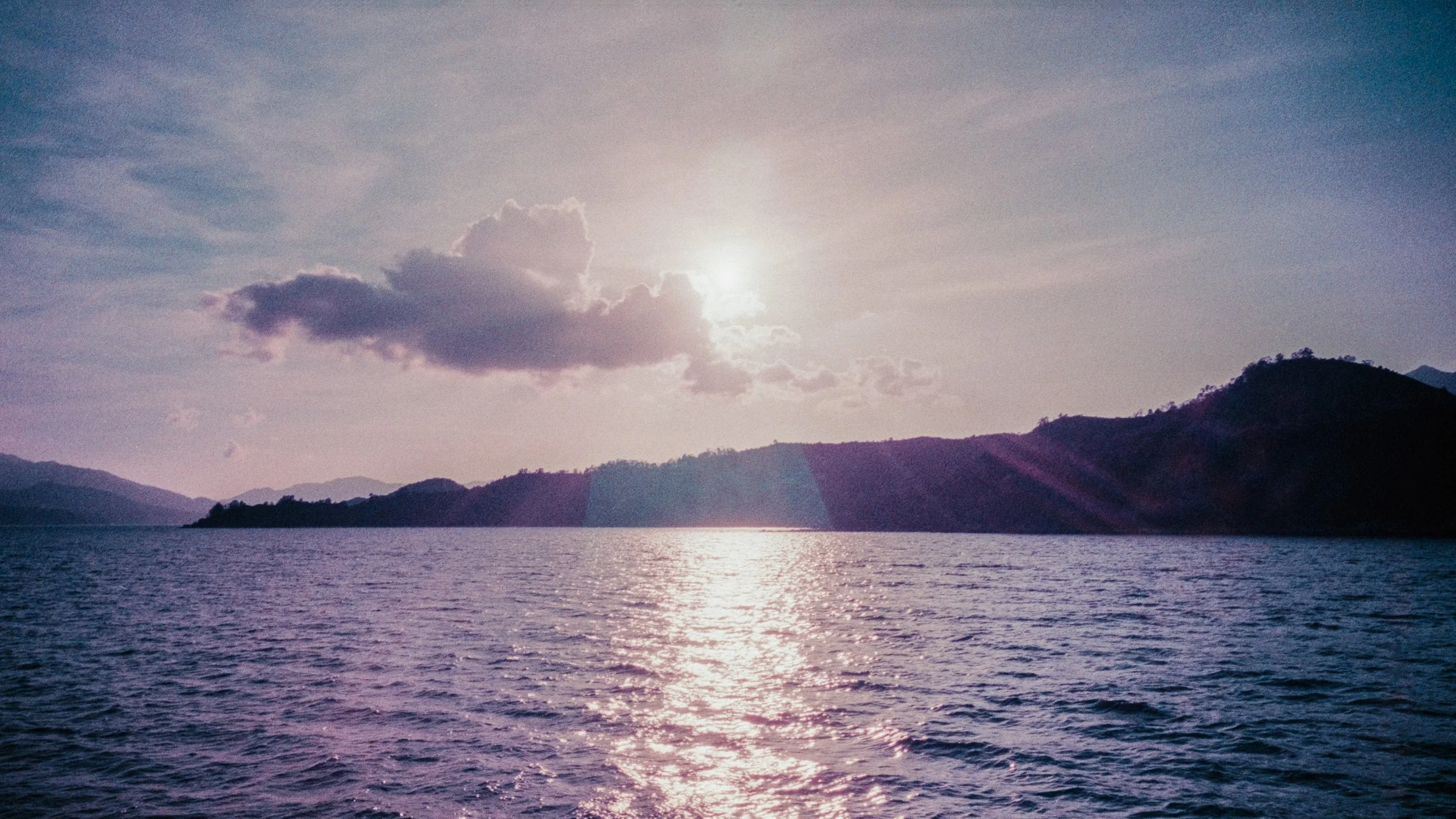 4KWEB-Ultra Violet-032.jpg