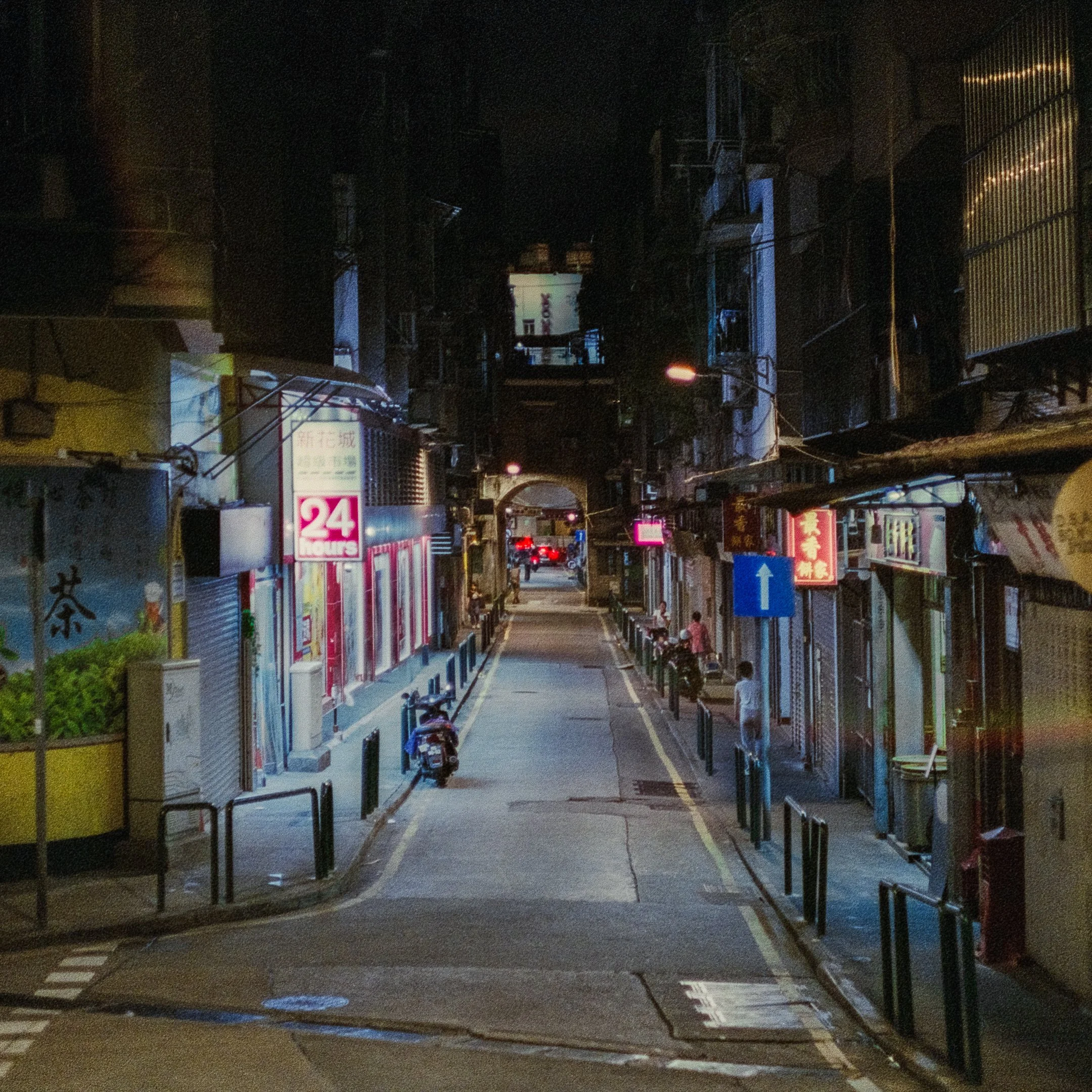 4KWEB-M6-2023-Pro 400H-086.jpg