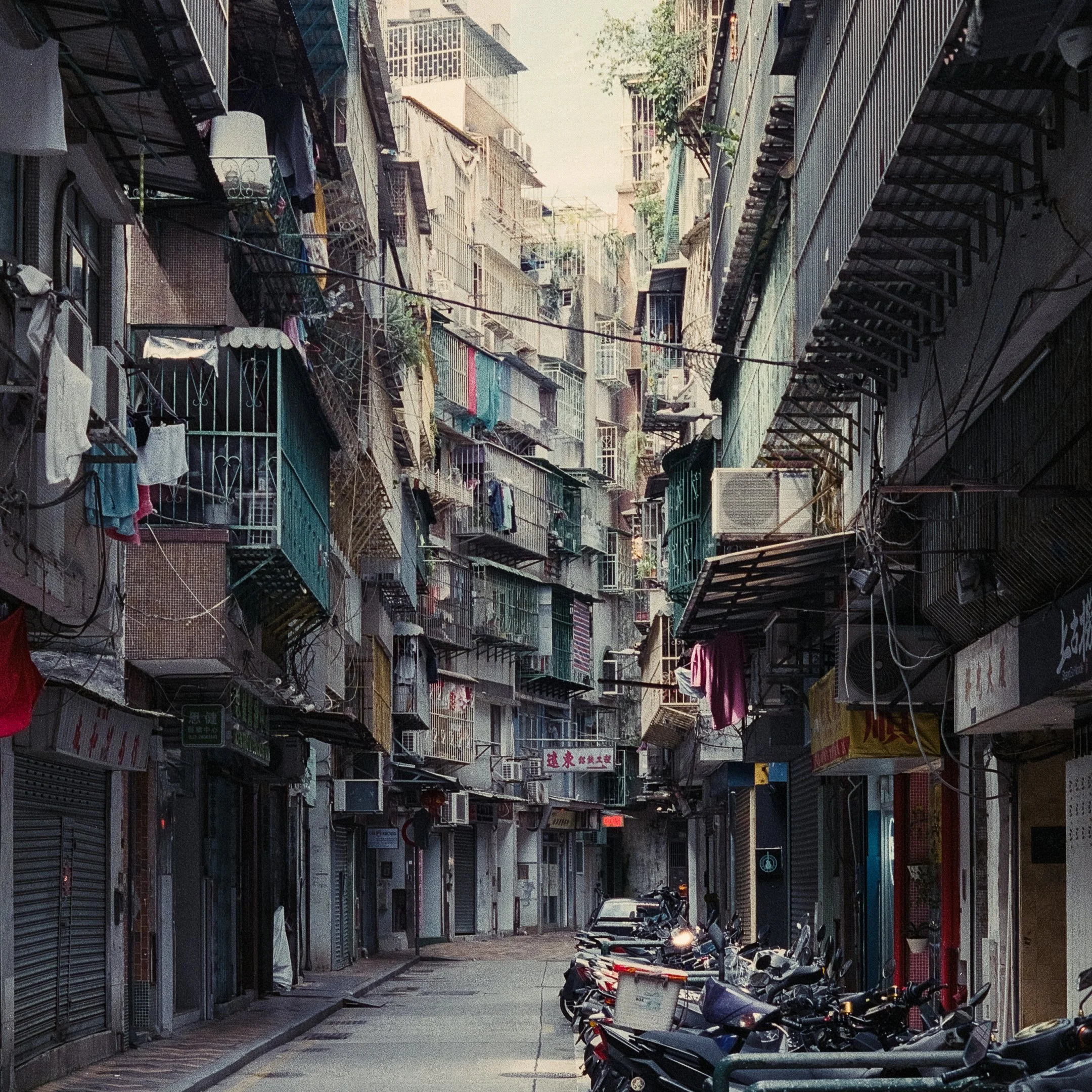 4KWEB-M6-2023-Pro 400H-035.jpg