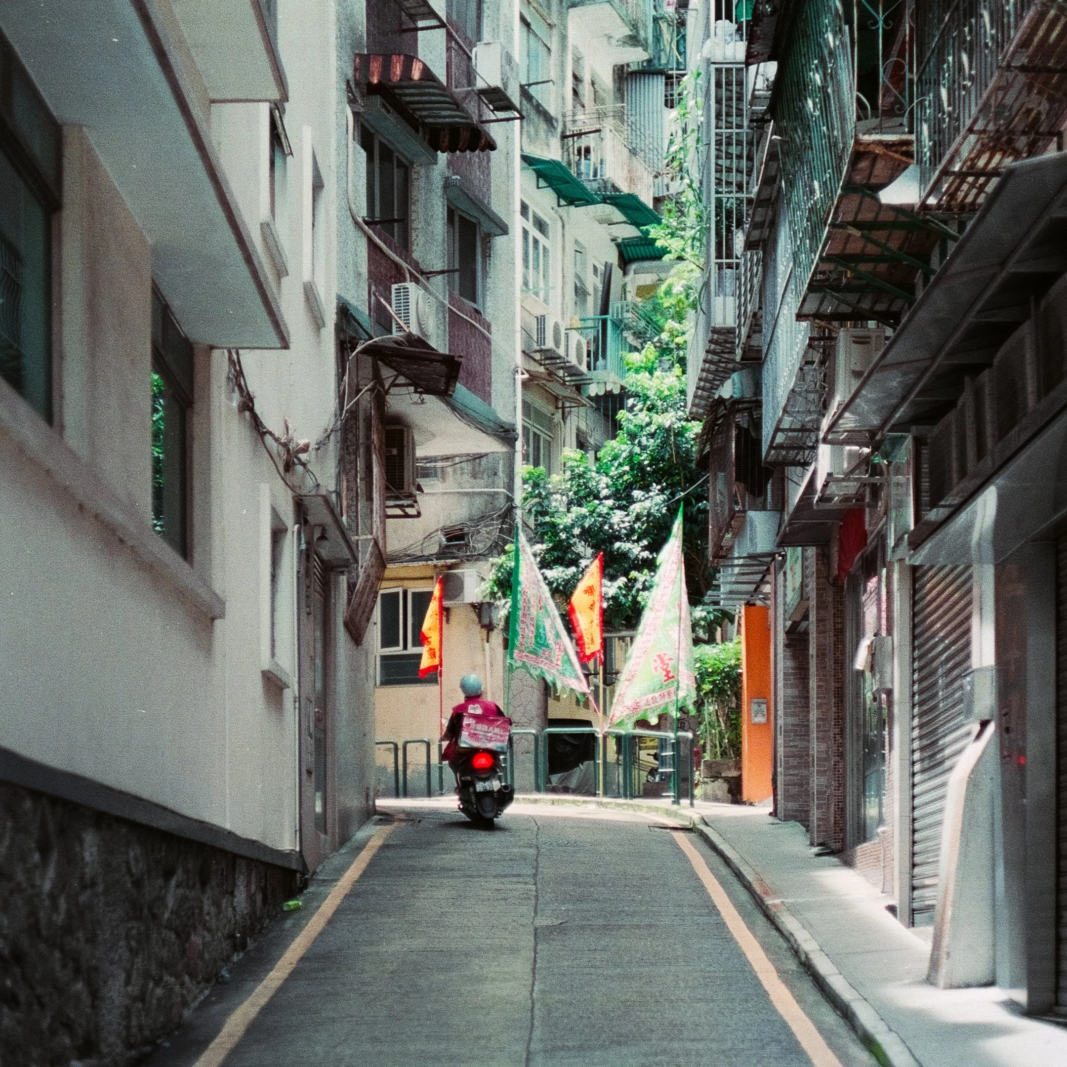 4KWEB-M6-2023-Pro 400H-022.jpg