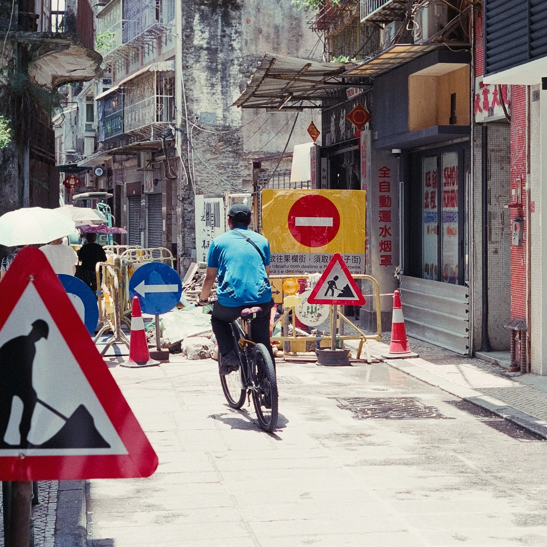 4KWEB-M6-2023-Pro 400H-014.jpg