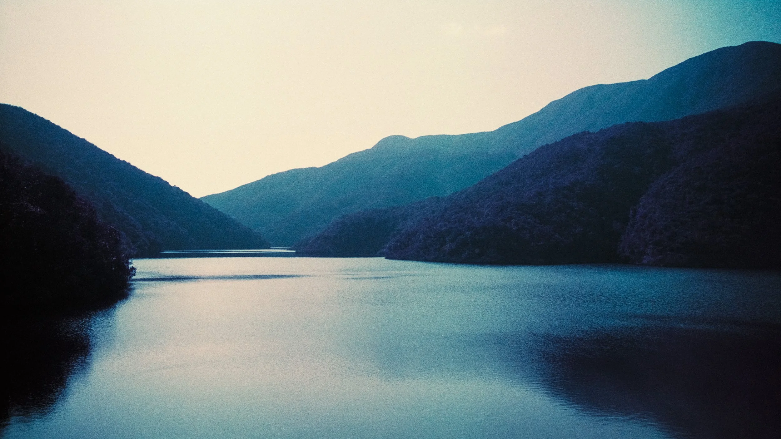 4KWEB-M6-2024-Lomochrome Purple XR-136.jpg