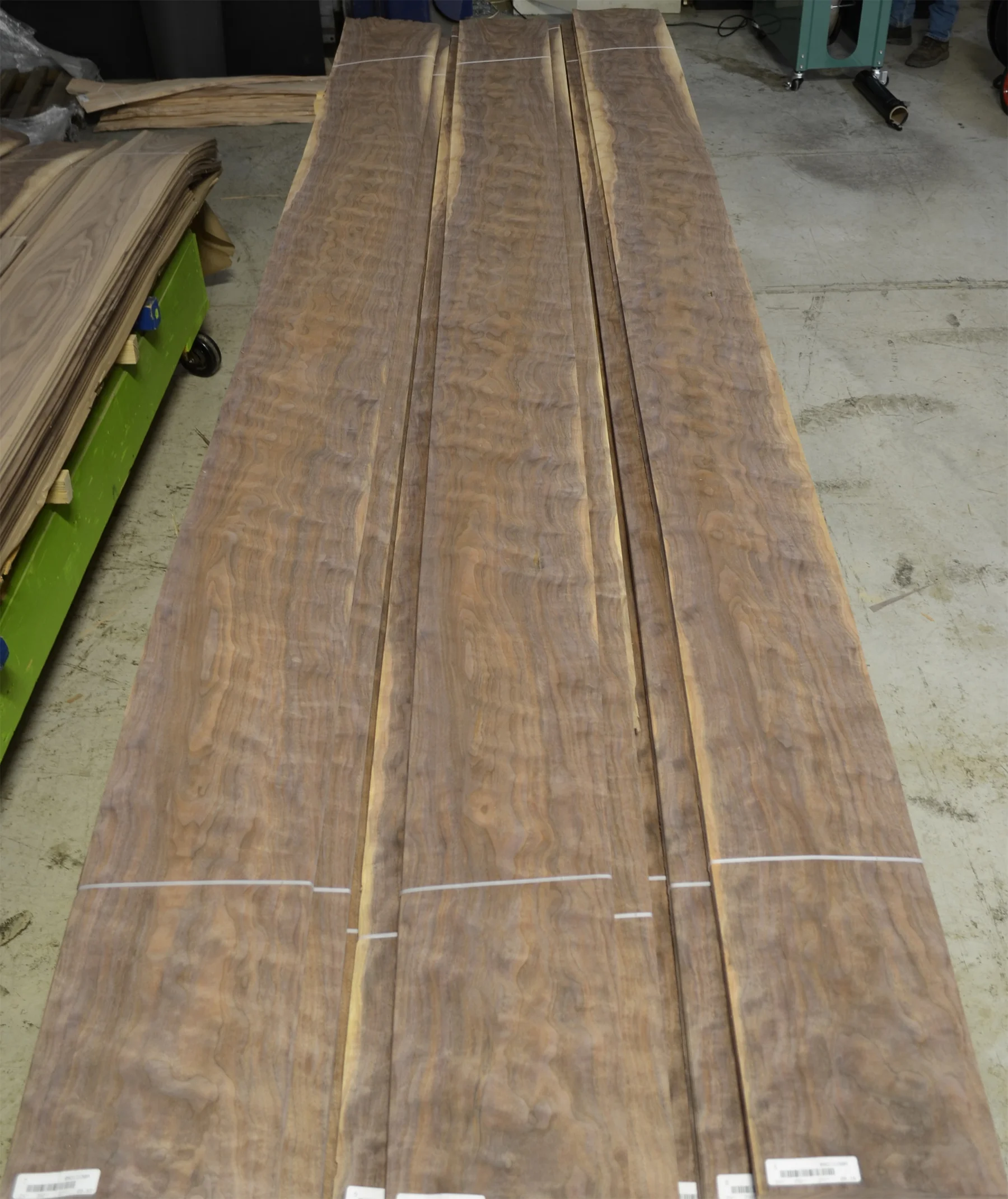 Claro Walnut 9313158A — The Veneer Source Your Source For High