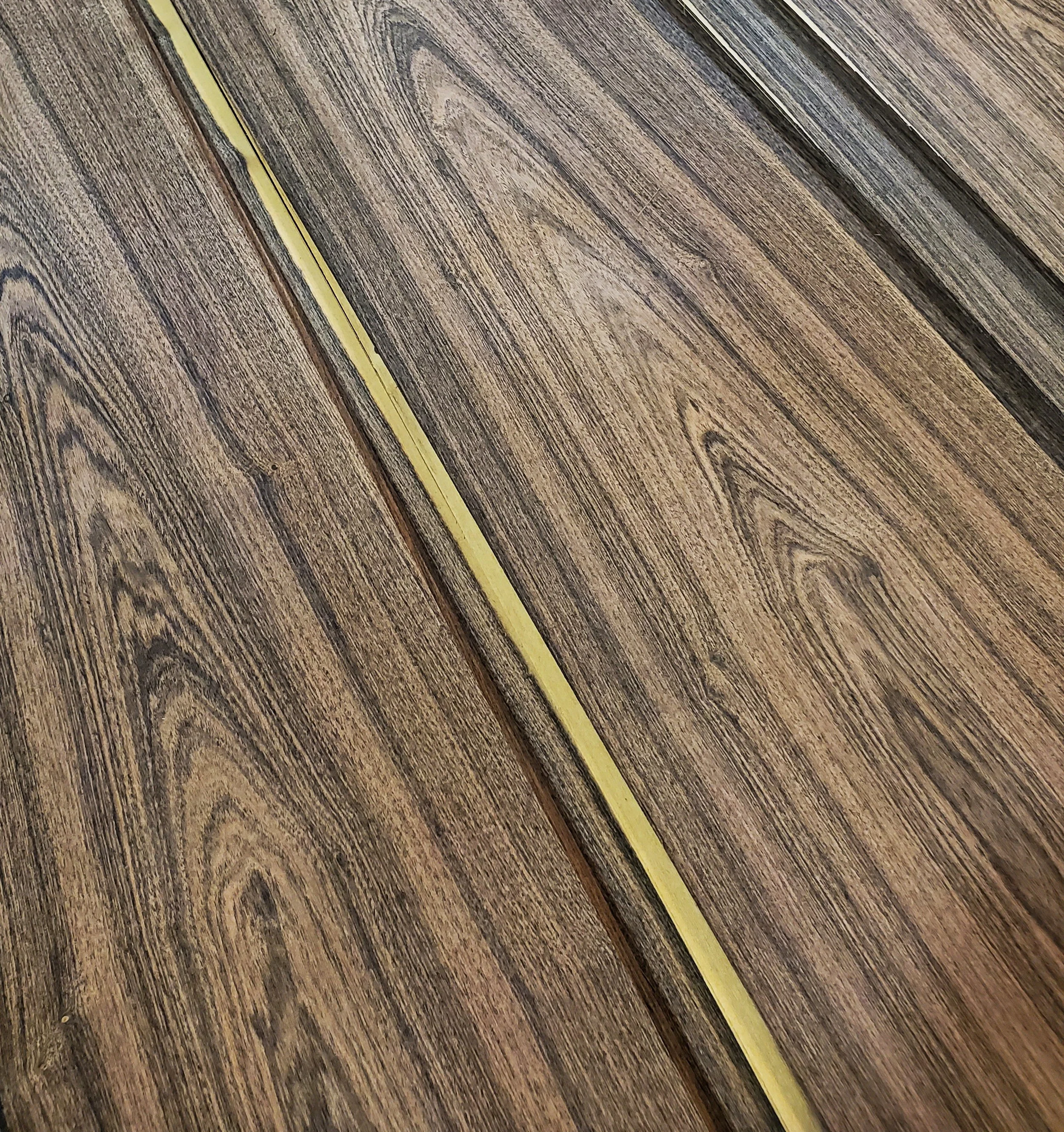 FEATURE LOG | Louro Preto #30033043