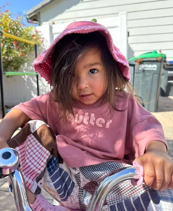 We love when you share pics of your sweet kiddos in our creations! Thank you so much for your recent orders and support! Please keep sharing your pics! 📸@haulinhollyn