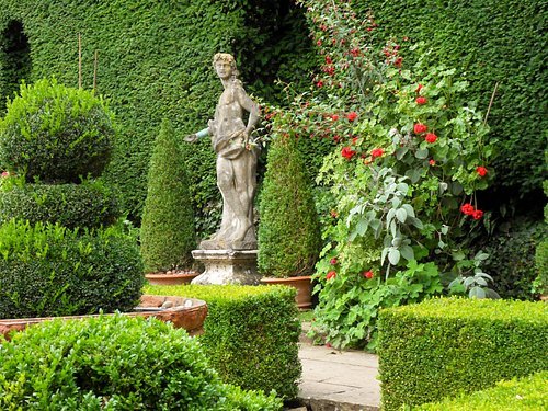 Iford Manor: The Peto Garden