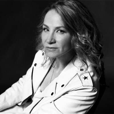 Episode 077 - Joan Osborne