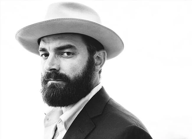 Episode 046 - Drew Holcomb