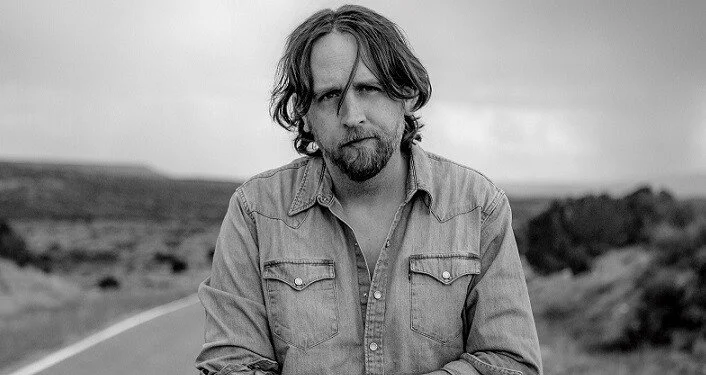 Episode 008 - Hayes Carll