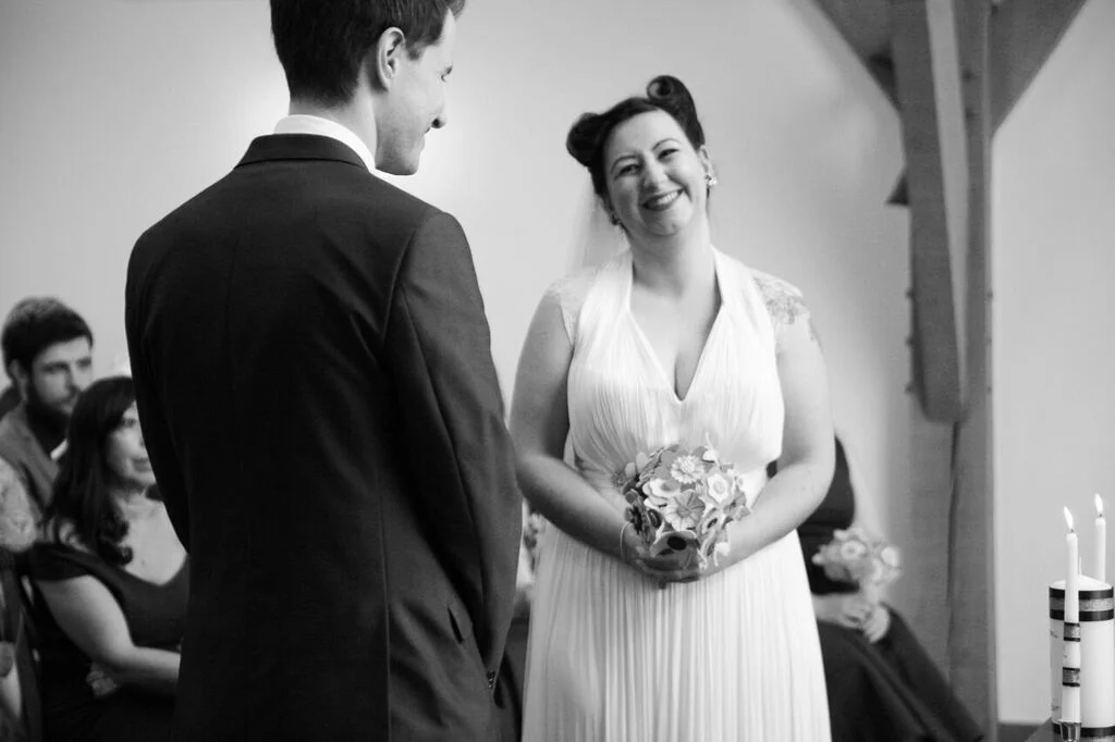 Ryan Nikki - Wedding Ceremony Mythe Barn | www.myperfectceremony.co.uk