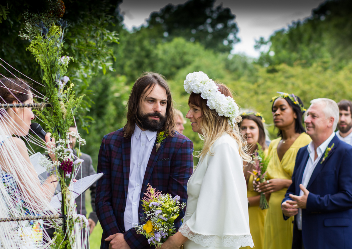 An outdoor ceremony at Bawdon Lodge Farm, Leicestershire