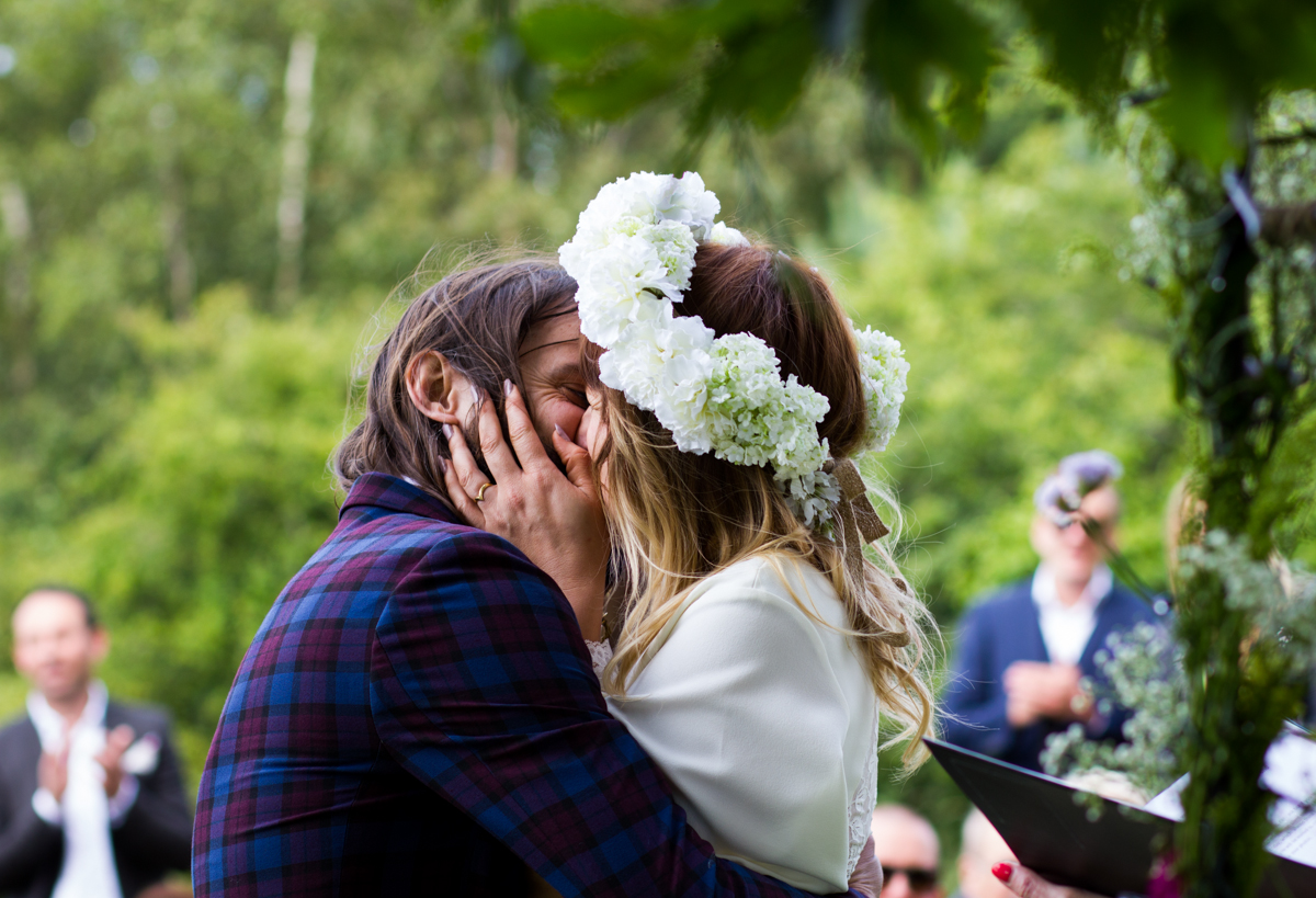 An outdoor ceremony at Bawdon Lodge Farm, Leicestershire