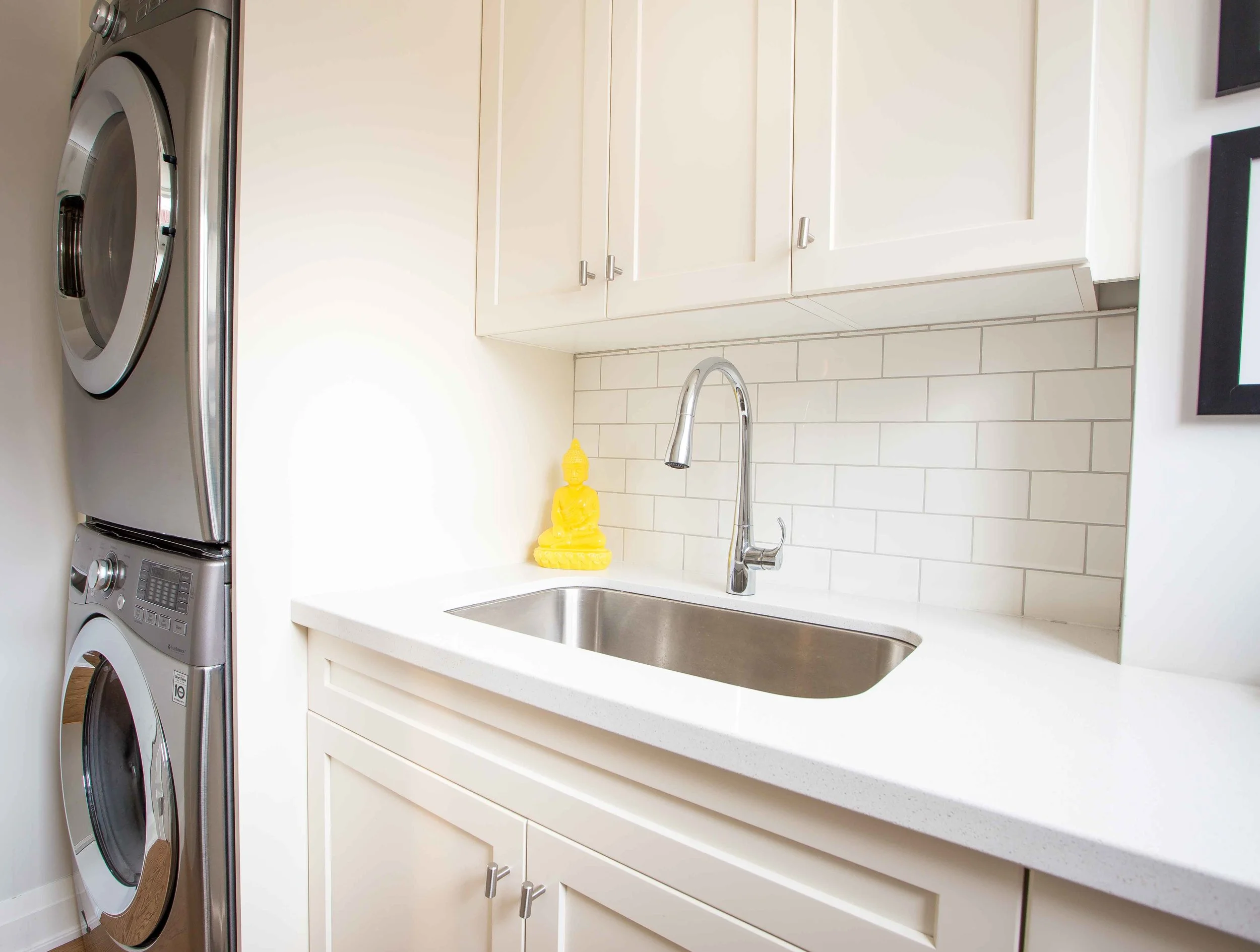 Built in washer and dryer makes for a sharp look