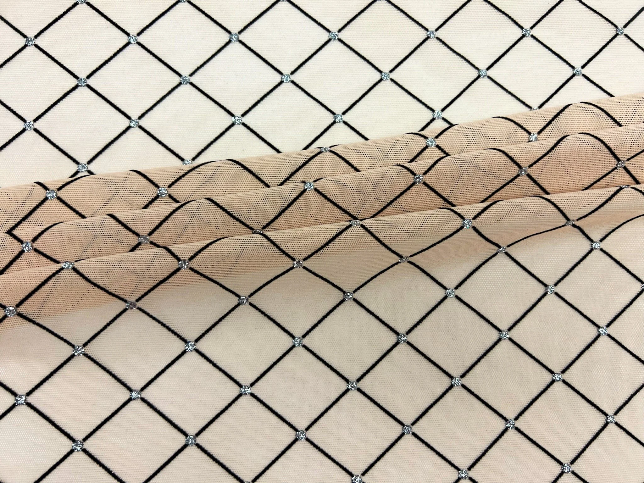 Diamonds Nude Black Silver.JPEG