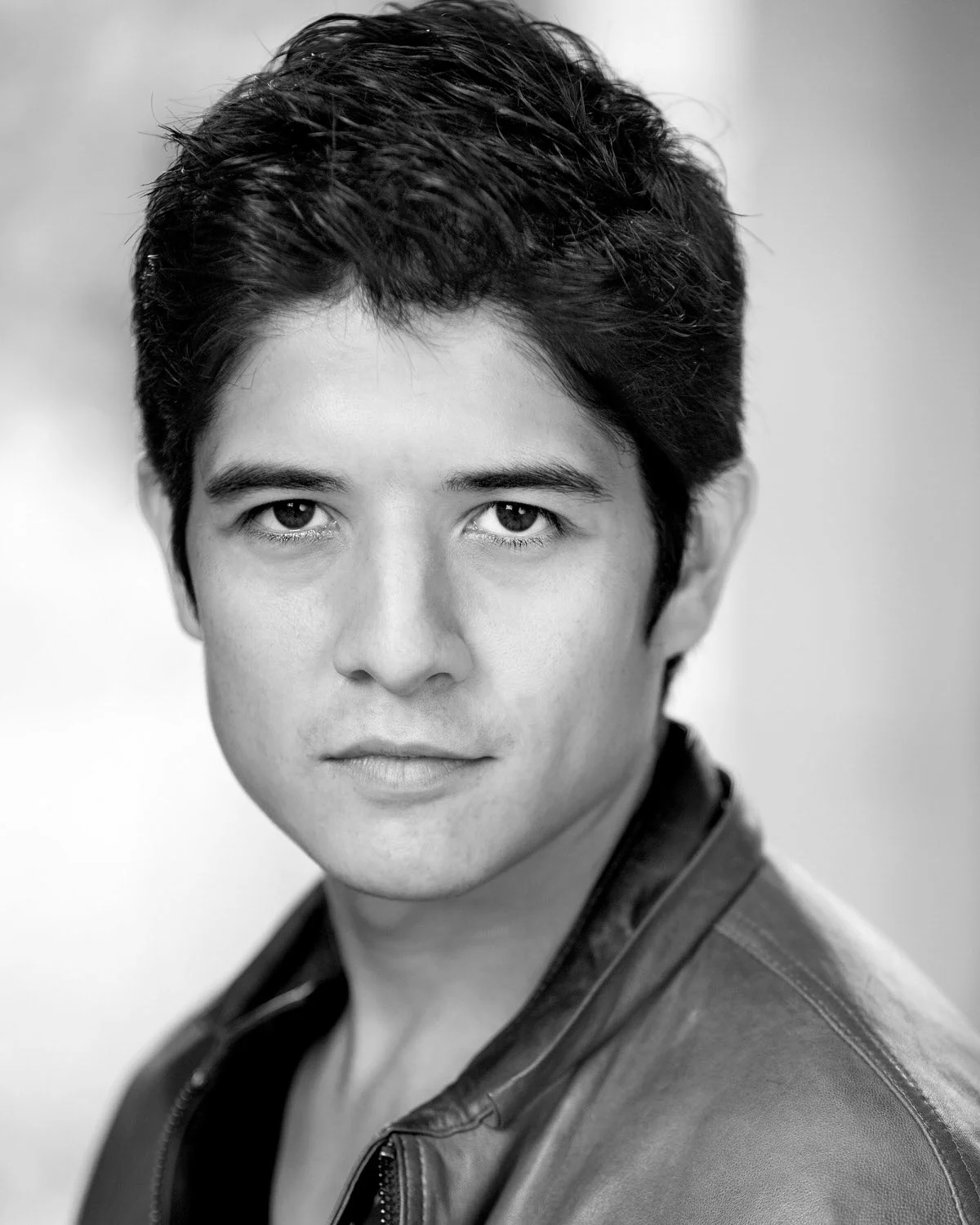 Should an actor’s headshots be black and white or colour? Blog