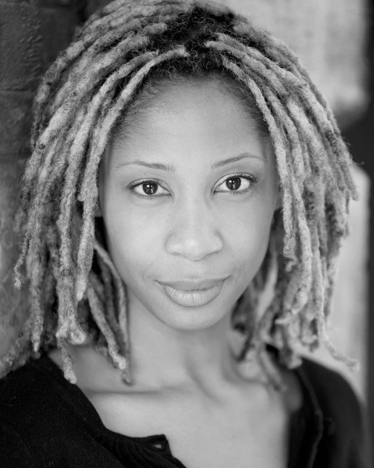 Should an actor’s headshots be black and white or colour? Blog