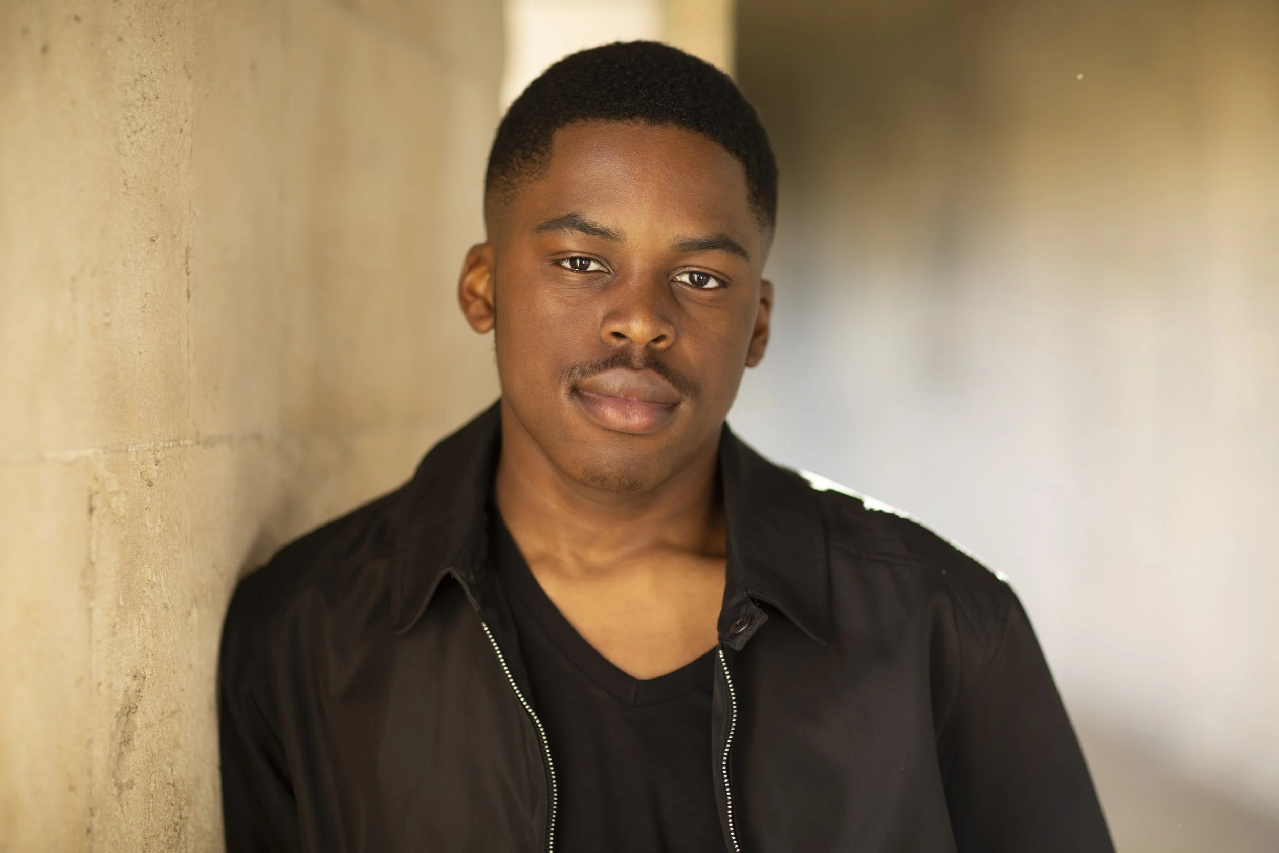 Gabriel Tanhara_2064_004_col full frame.jpg