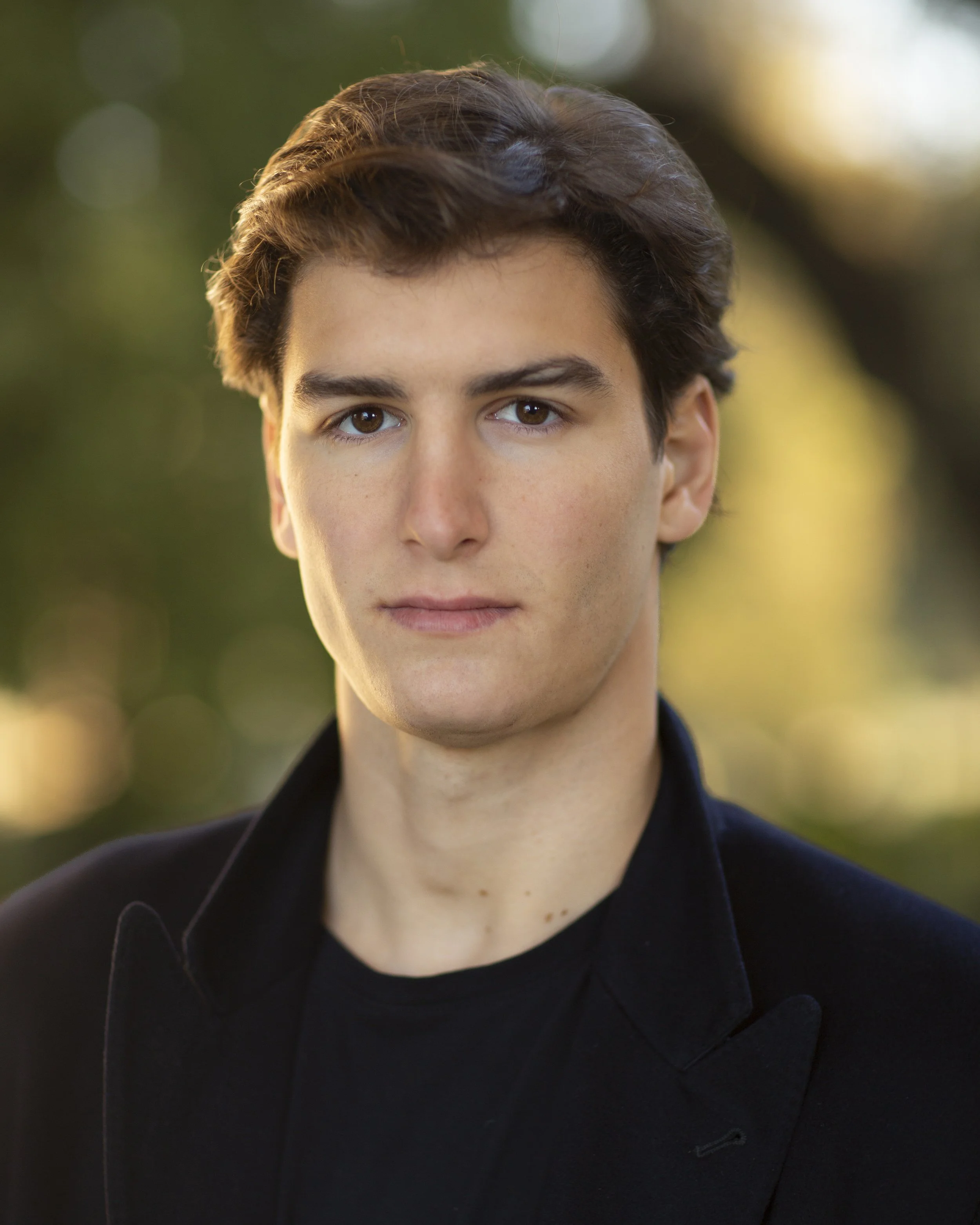 Actors-Headshot_Alex_Marks_1184_155 copy.jpg