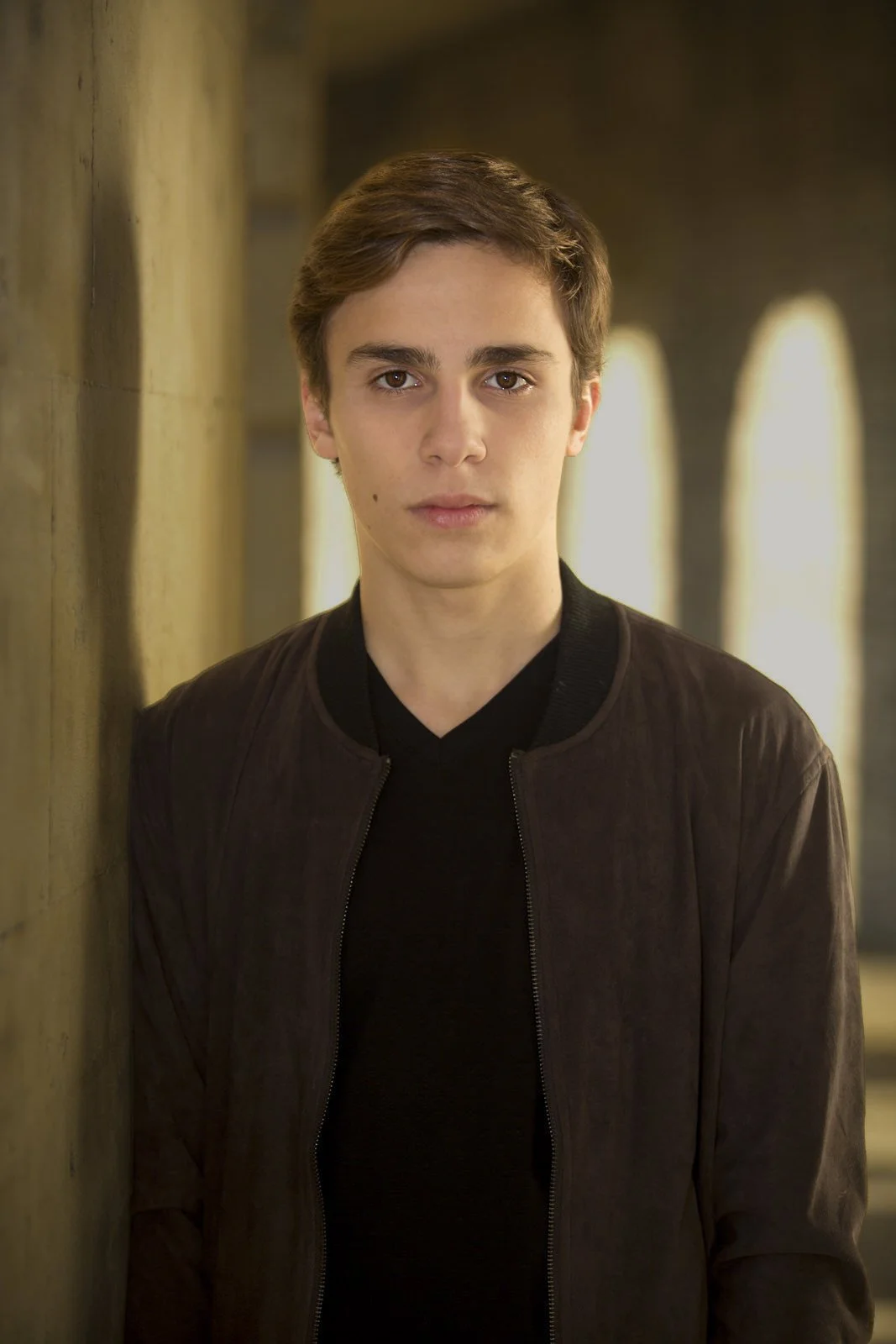 Actors-hedashot_Zach_Web copy.jpg