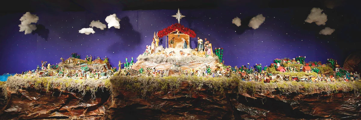 Popular Nativity Scene/Nacimiento Tiípico—Mexico City, Mexico; Ceramic and plaster of Paris; Donated by Edwin R. Jordan. Photo by Krystal Malloy.